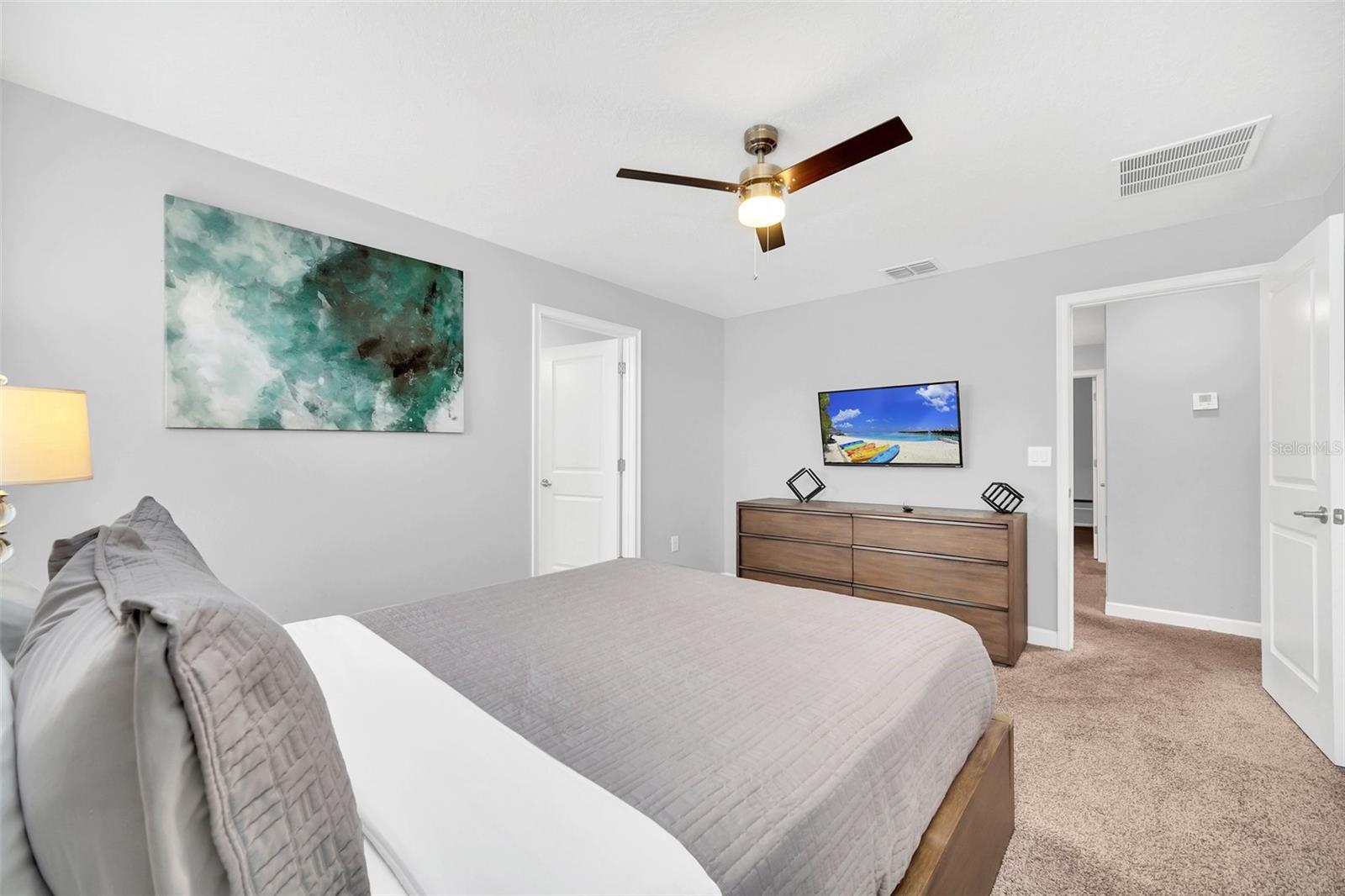 Image 24 of 47 For 9017 Dogleg Drive