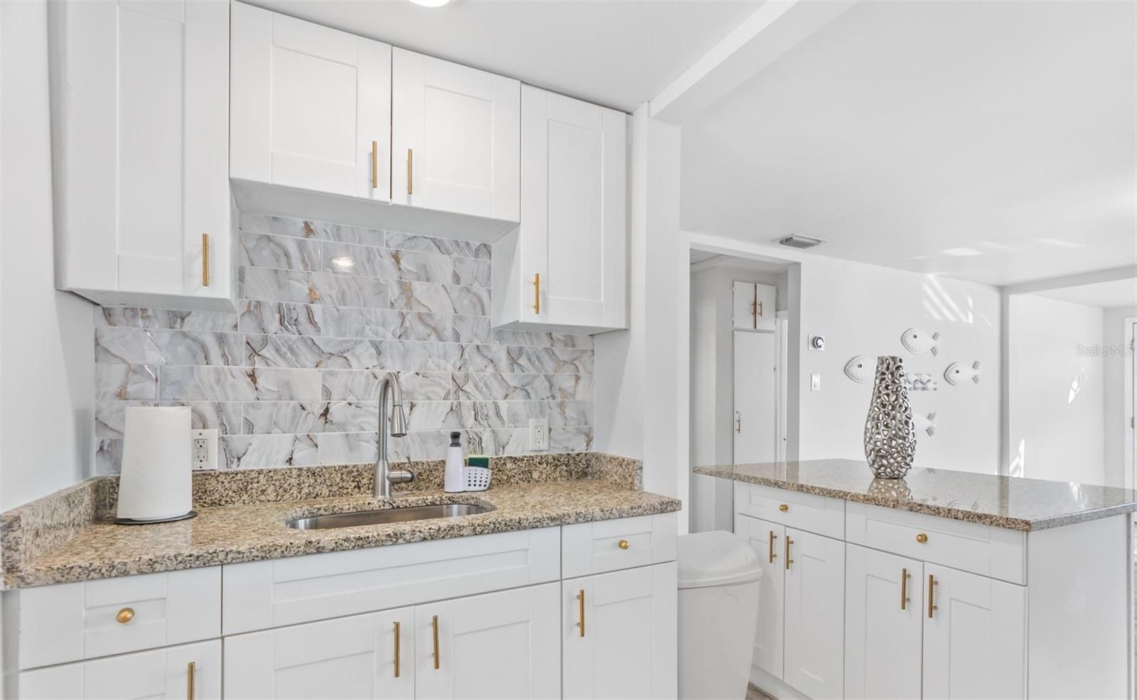 Image 7 of 28 For 7799 46th Ave N