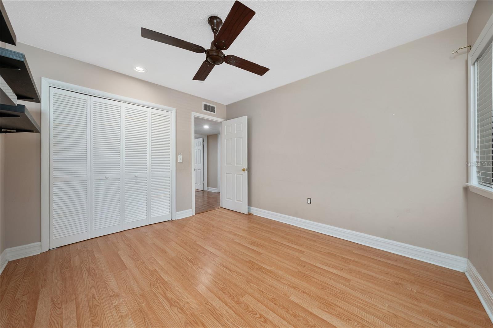 Image 19 of 26 For 5973 Windhover Drive E06