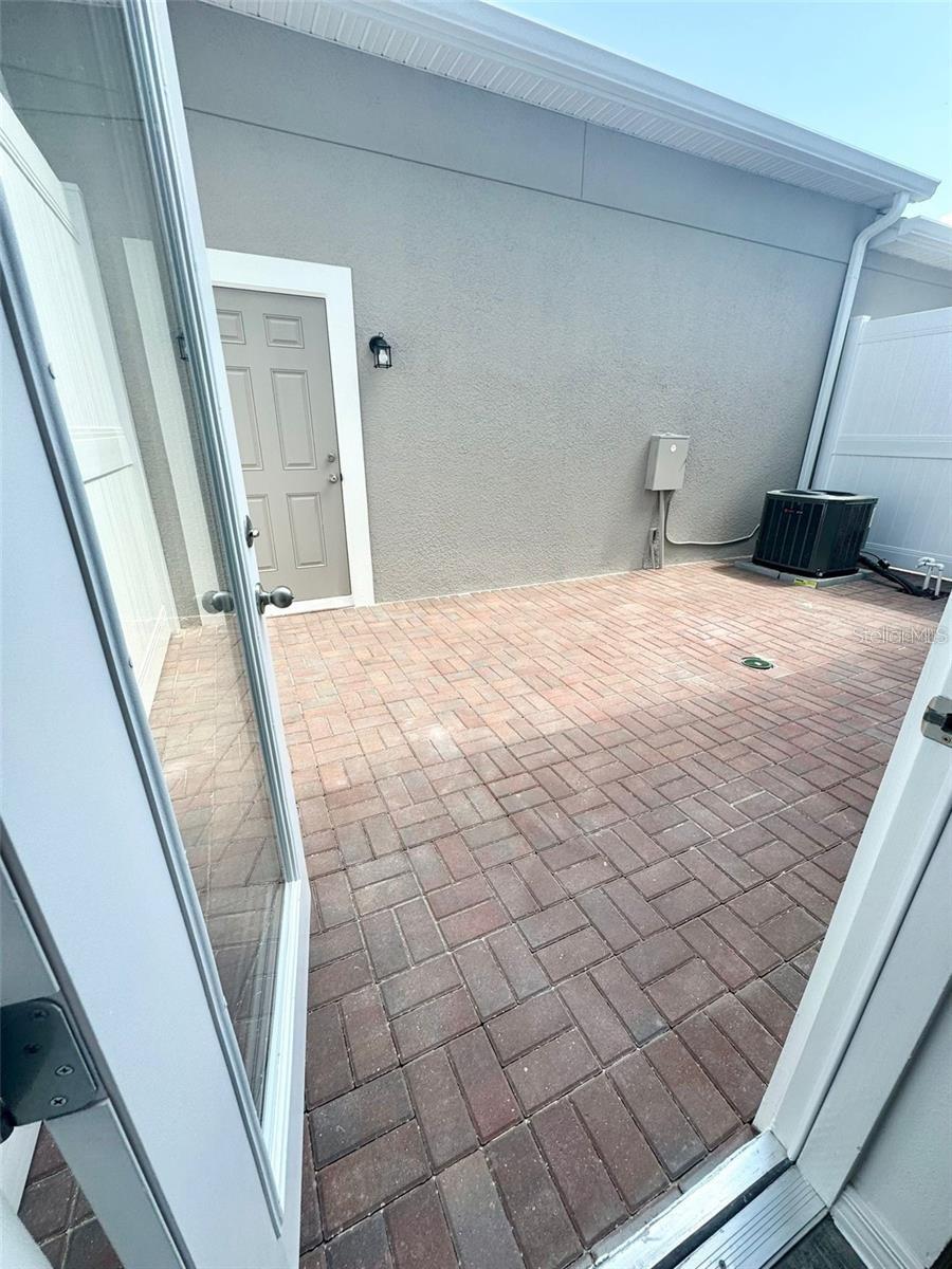 Image 18 of 21 For 7019 Twilight Bay Drive