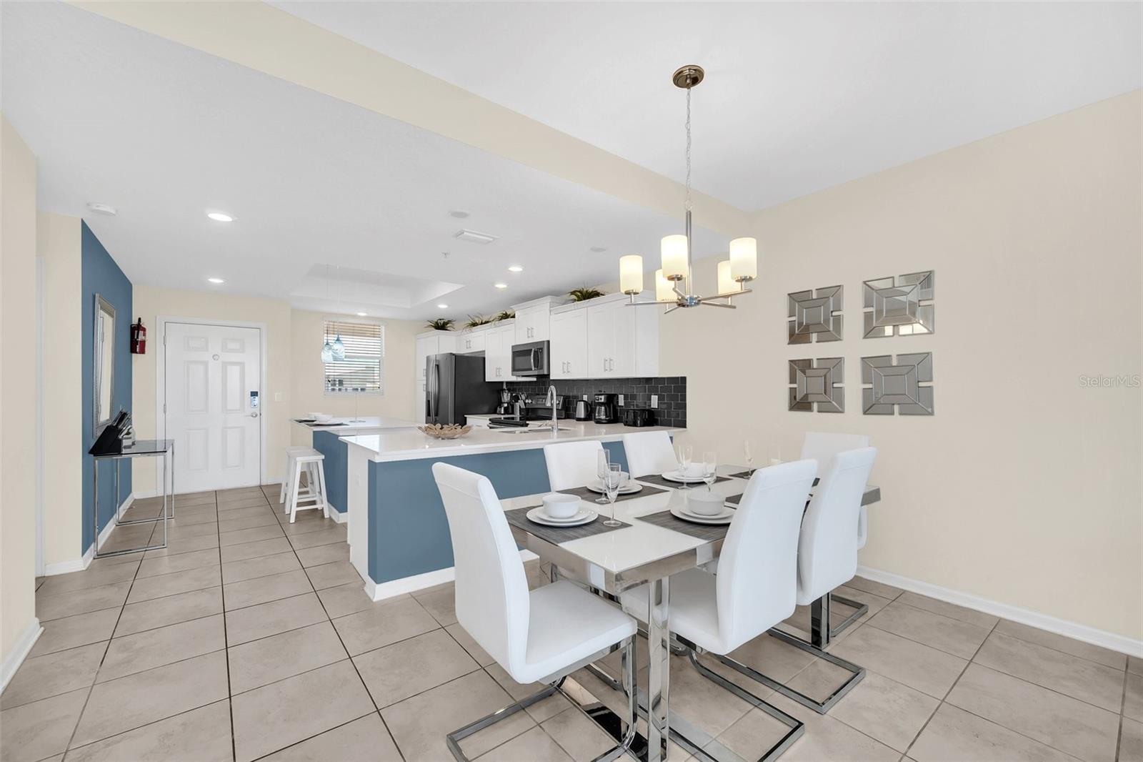 Image 8 of 24 For 4721 Clock Tower Drive 304