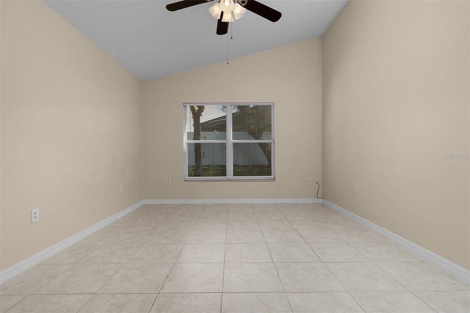 Image 23 of 52 For 2546 Crown Ridge Circle