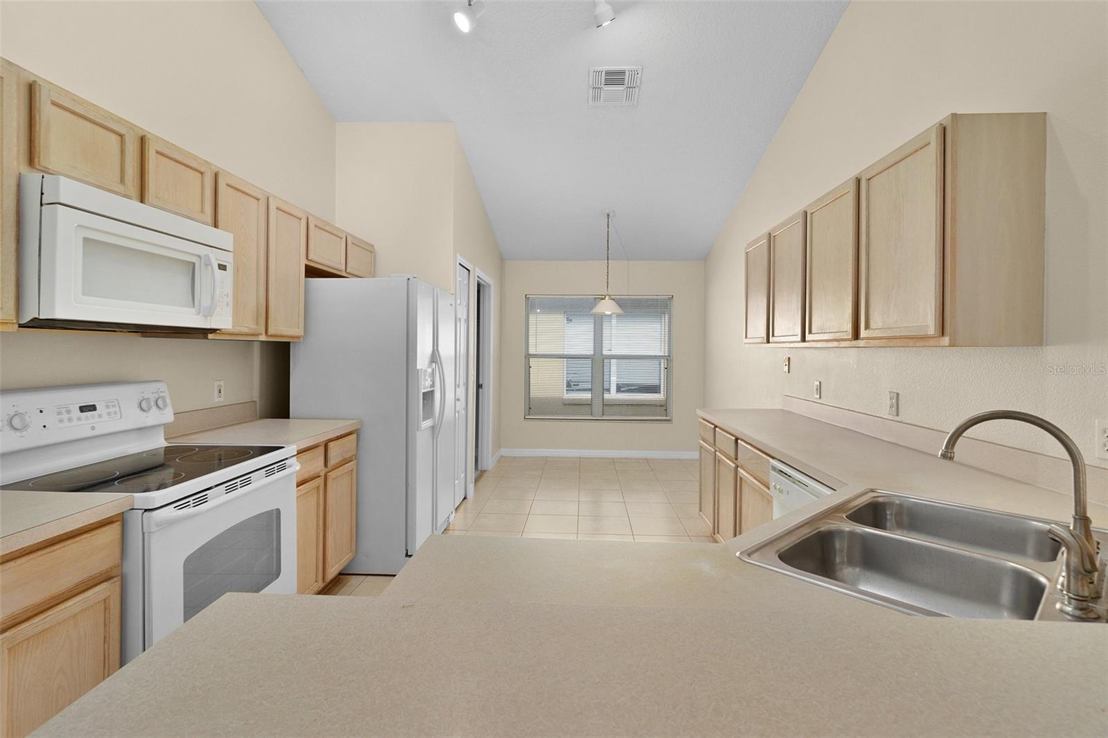 Image 30 of 52 For 2546 Crown Ridge Circle