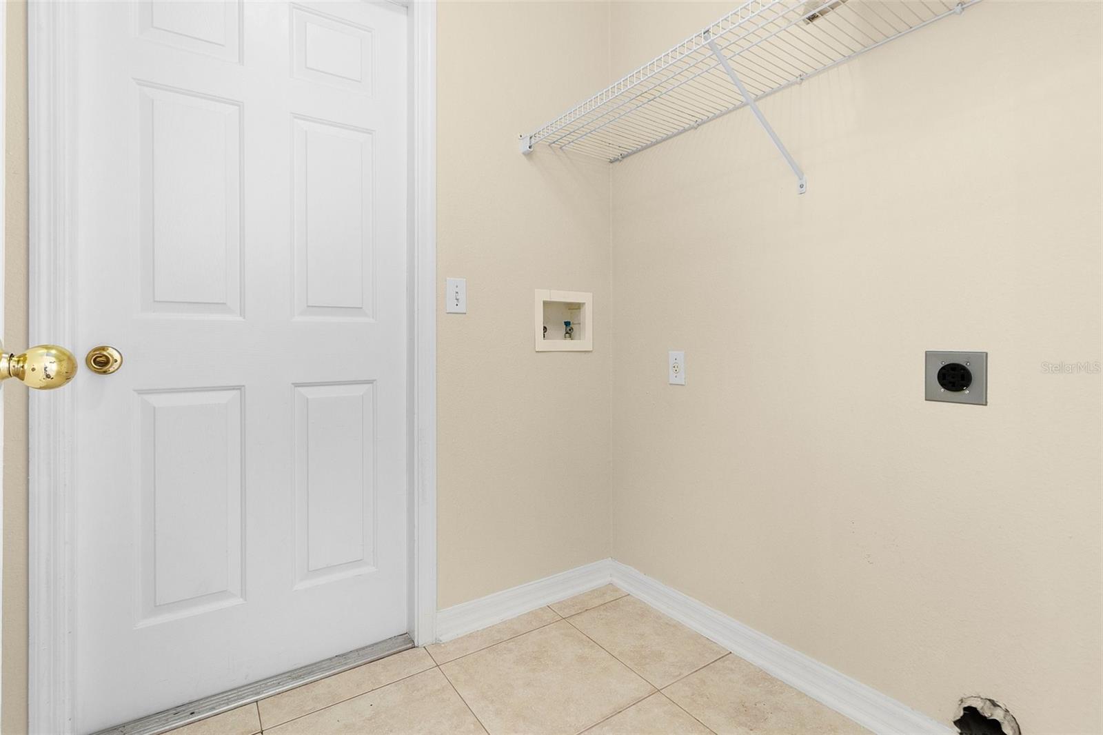 Image 36 of 52 For 2546 Crown Ridge Circle