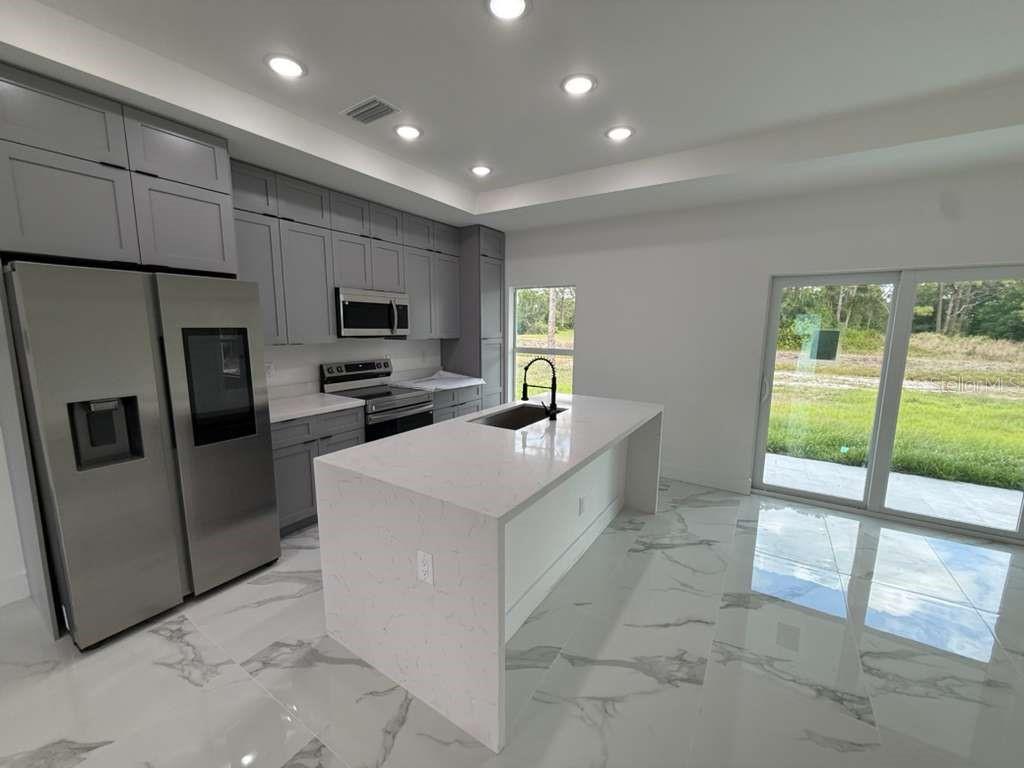 Image 4 of 22 For 765 Puccini Ave S