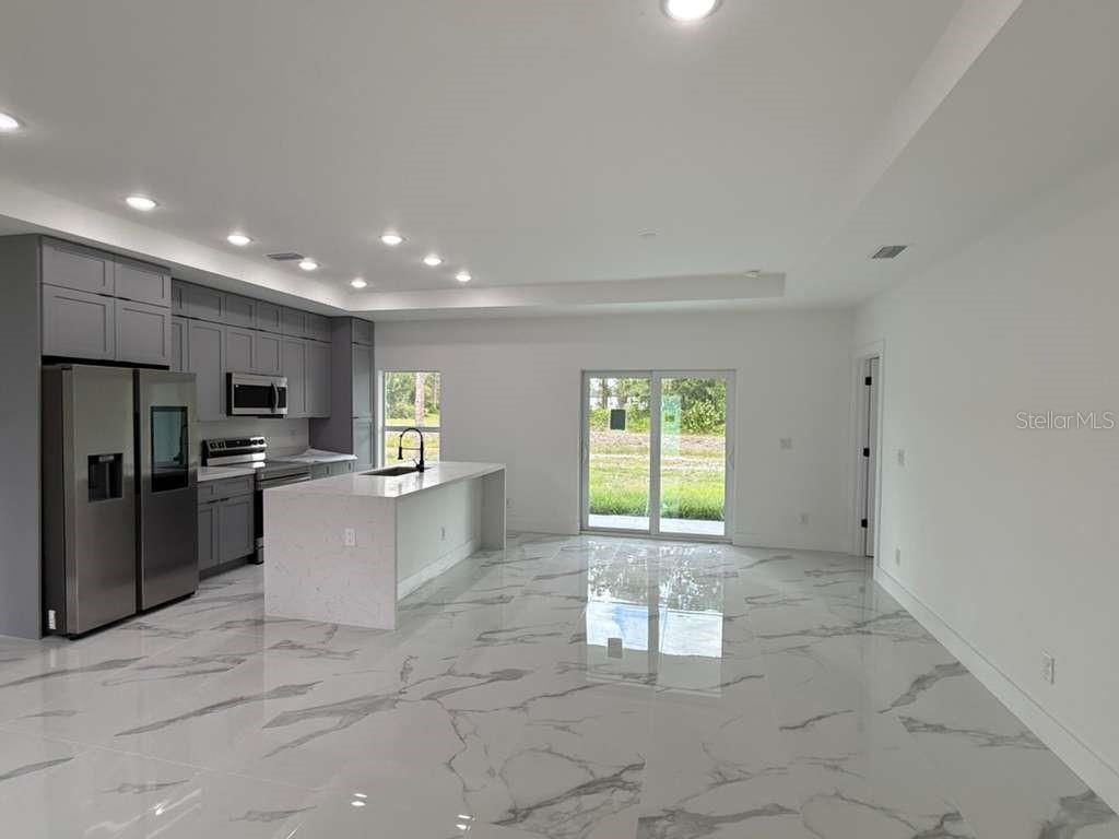 Image 5 of 22 For 765 Puccini Ave S