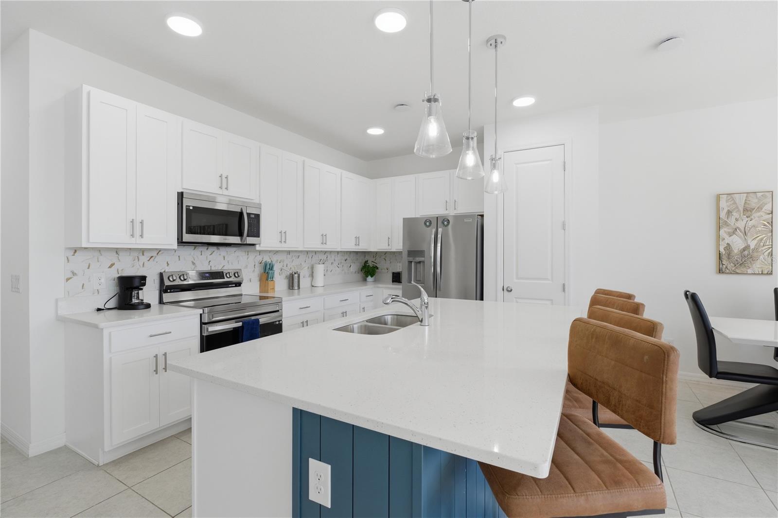 Image 12 of 43 For 710 Longboat Drive