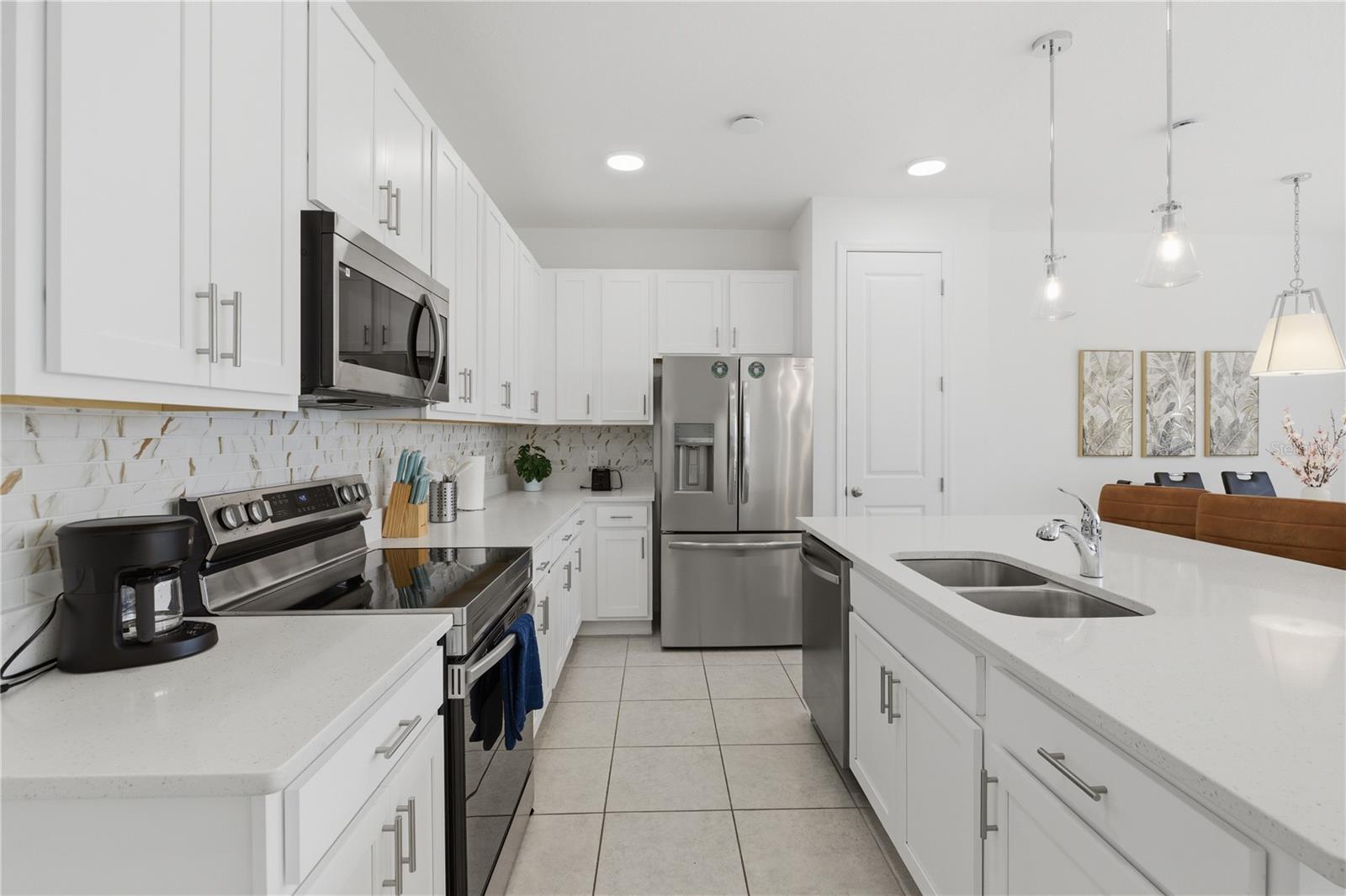 Image 9 of 43 For 710 Longboat Drive