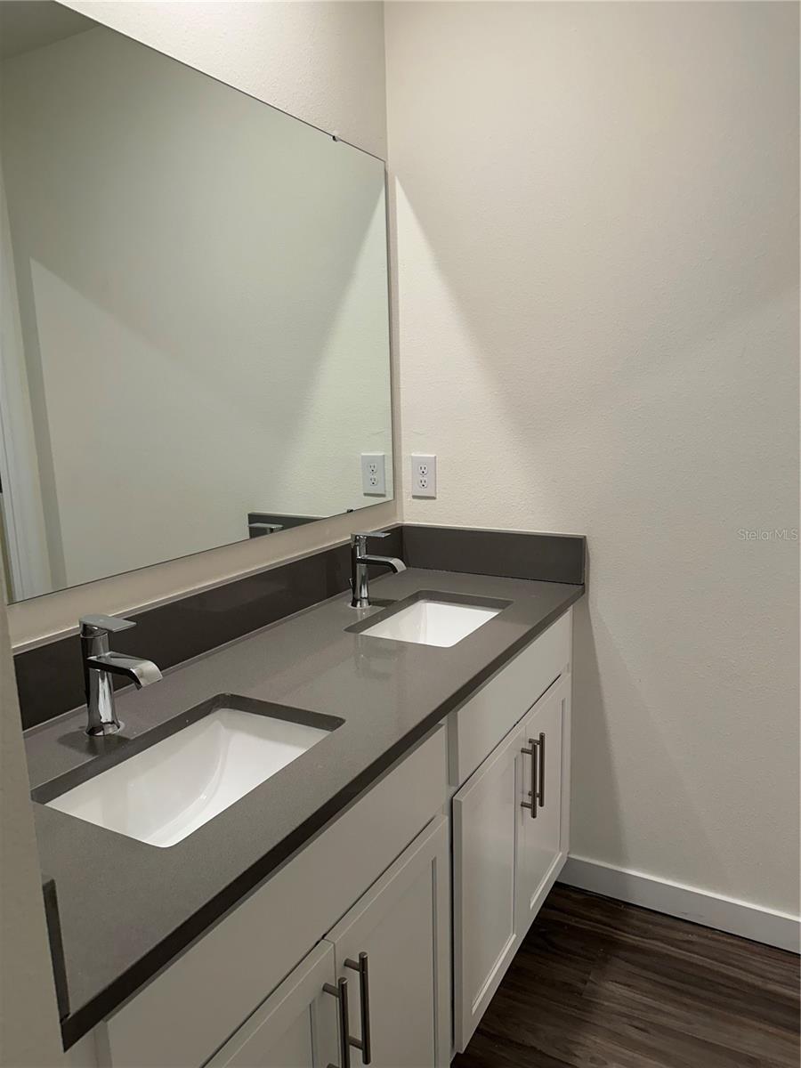 Image 12 of 21 For 412 Chayne Place