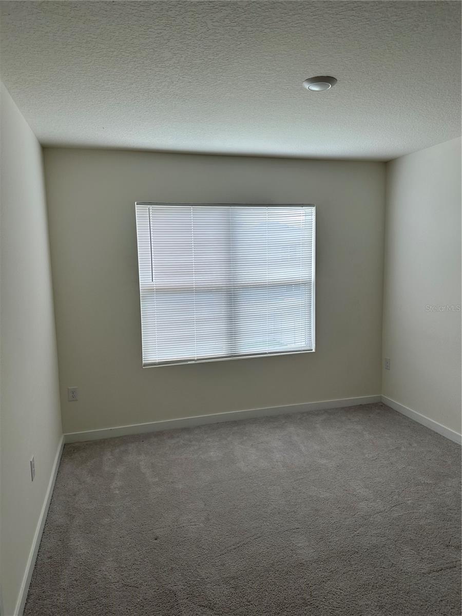 Image 16 of 21 For 412 Chayne Place