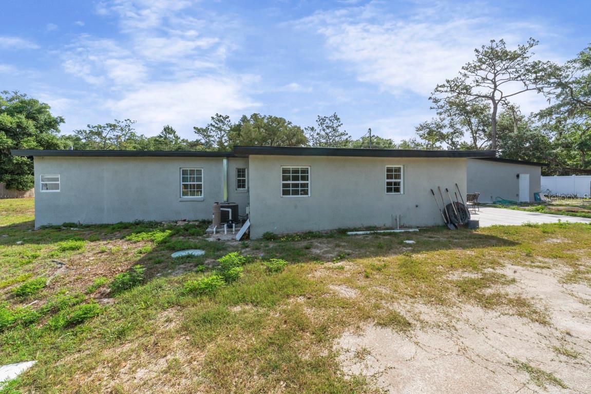Image 37 of 48 For 1602 Tanner Road