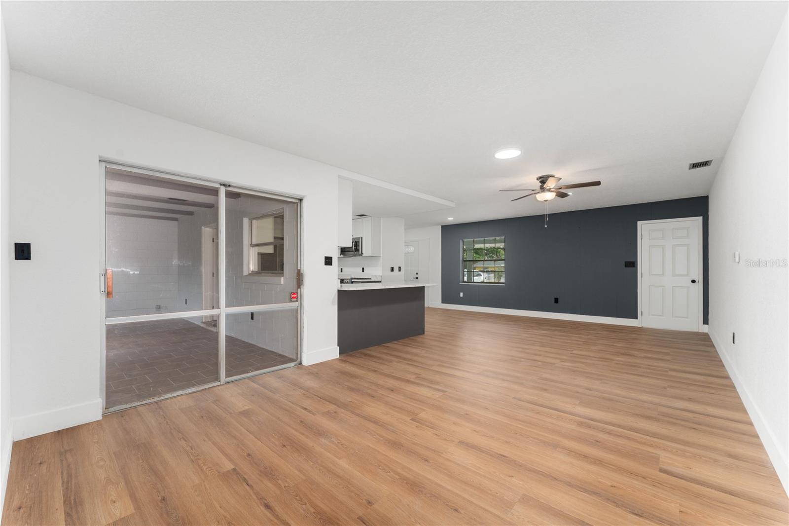 Image 13 of 37 For 2817 Arrow Lane