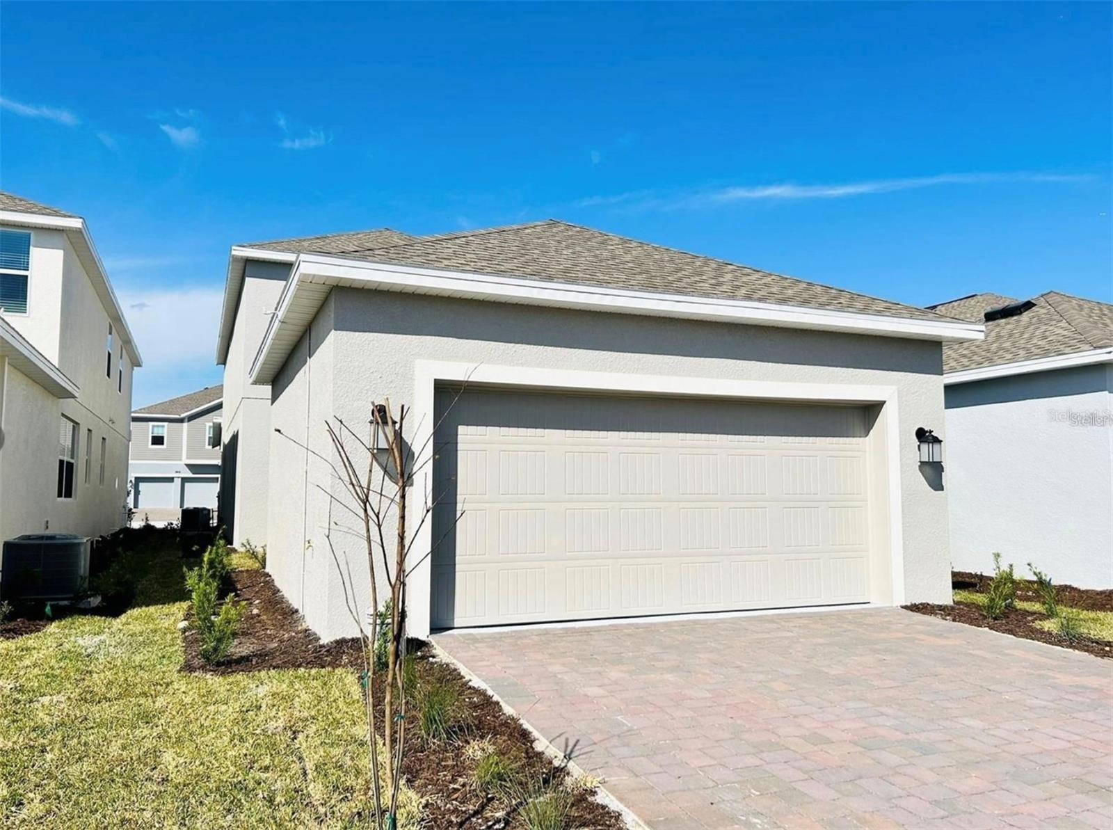 Image 4 of 22 For 11756 Language Way