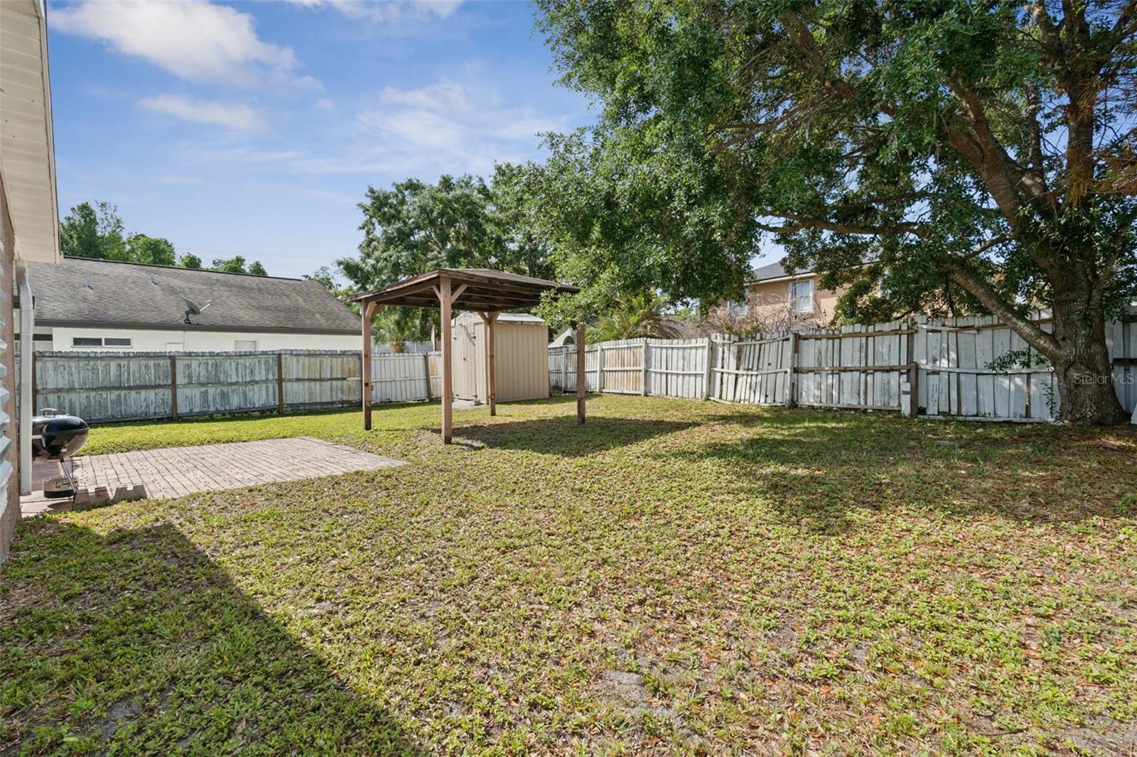 Image 19 of 20 For 1728 Brook Hollow Drive