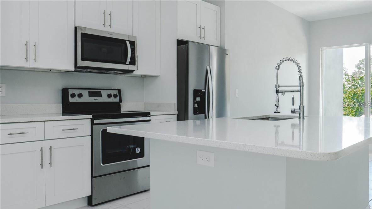 Image 4 of 9 For 2916 Winlock Avenue