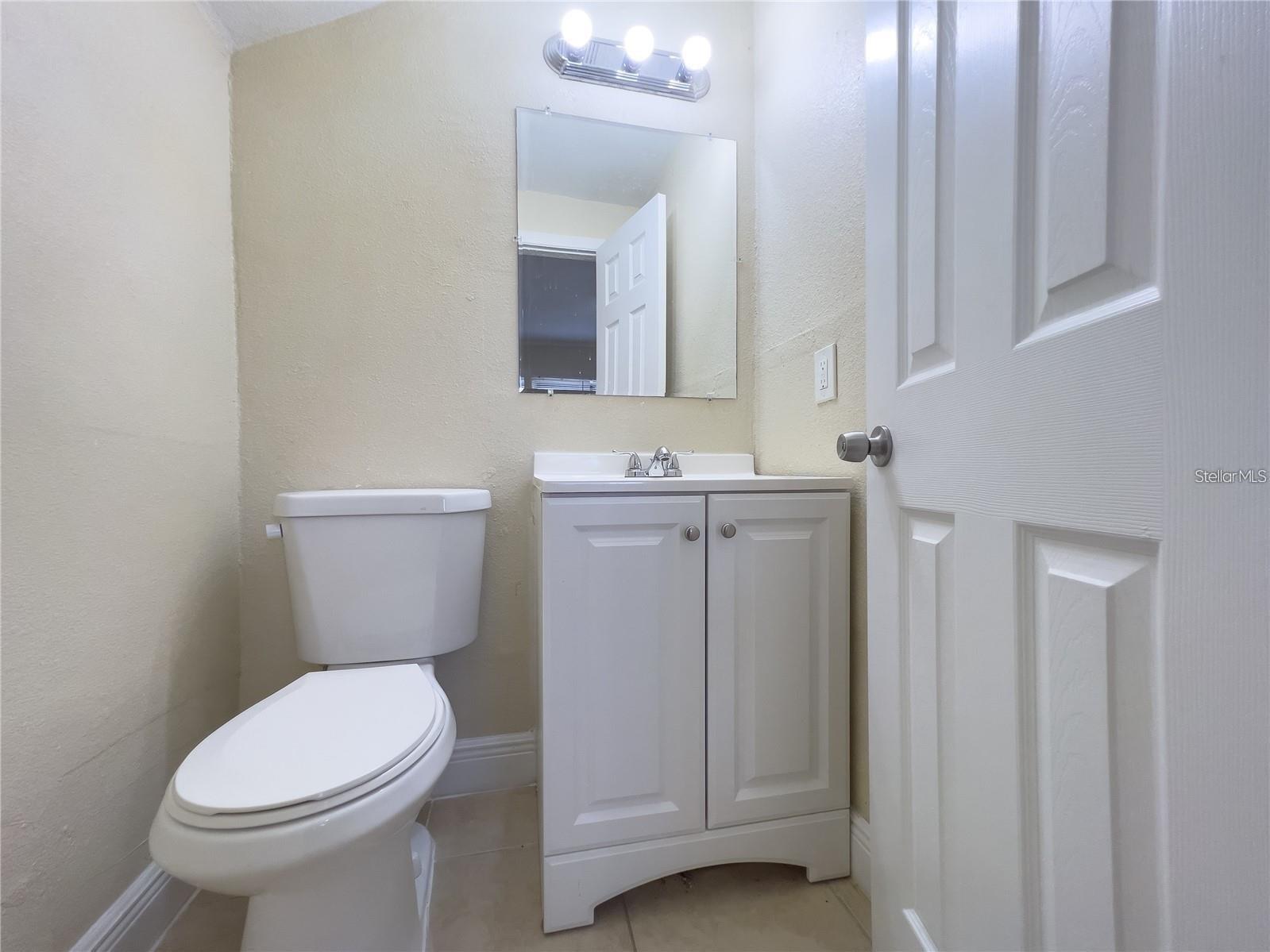 Image 8 of 8 For 395 Quentin Avenue Nw 397