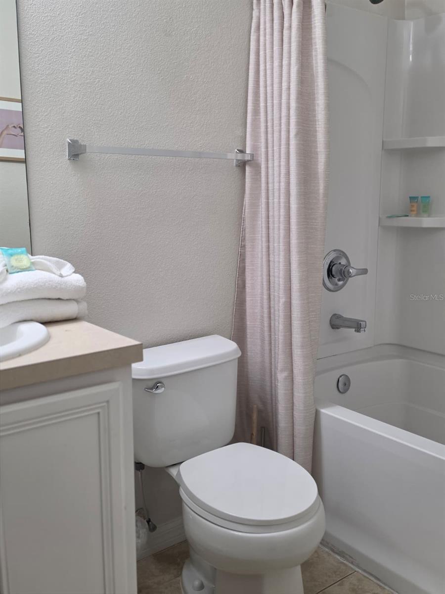 Image 19 of 34 For 5520 Paradise Cay Circle
