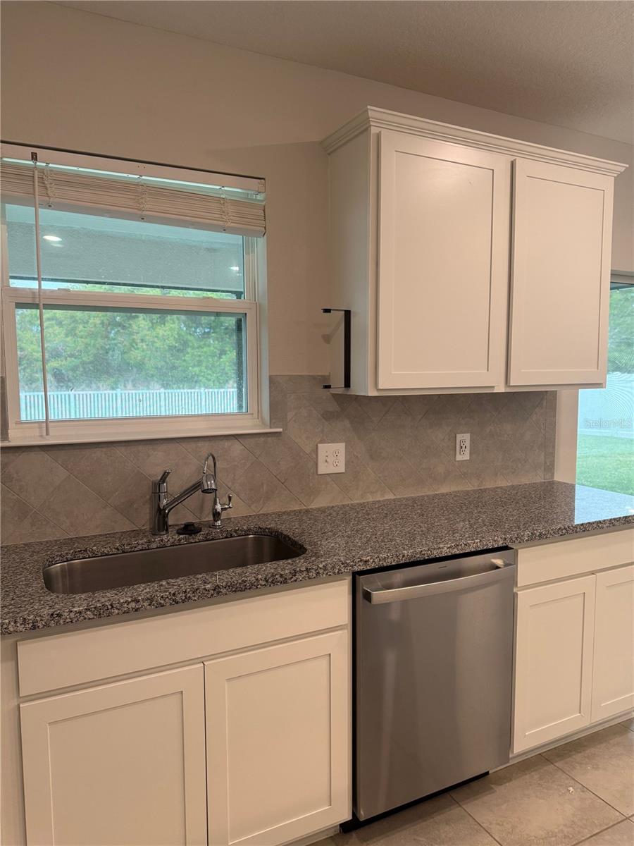Image 11 of 35 For 1042 Michelangelo Lane