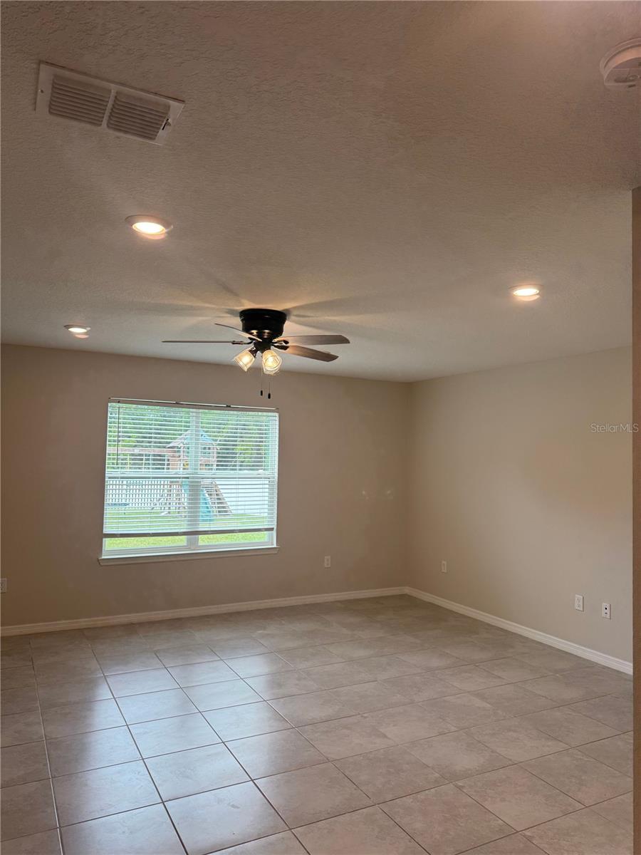 Image 13 of 35 For 1042 Michelangelo Lane