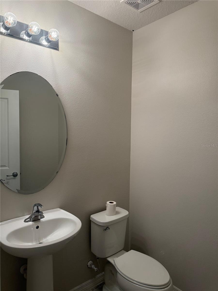 Image 15 of 35 For 1042 Michelangelo Lane