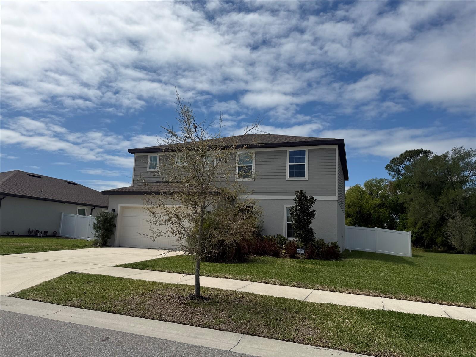 Image 2 of 35 For 1042 Michelangelo Lane