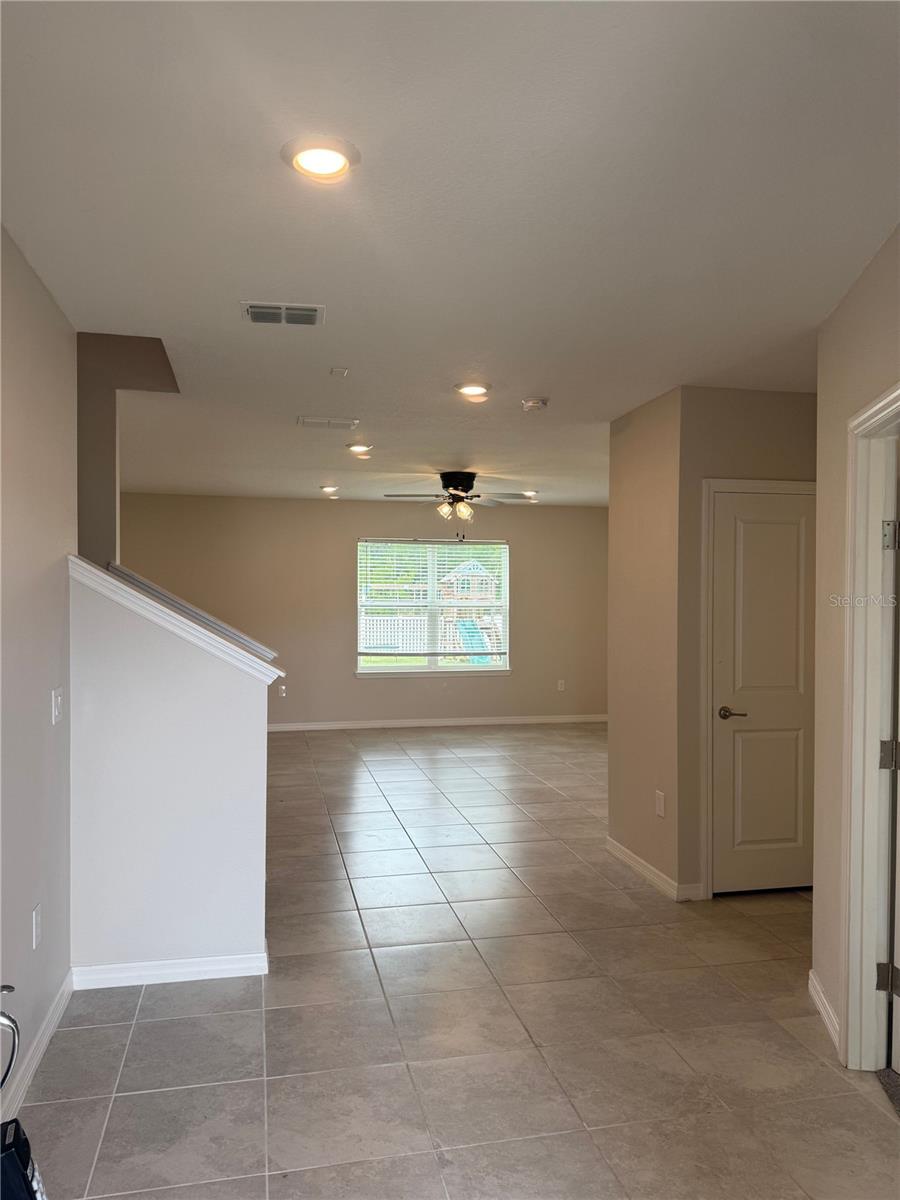 Image 3 of 35 For 1042 Michelangelo Lane