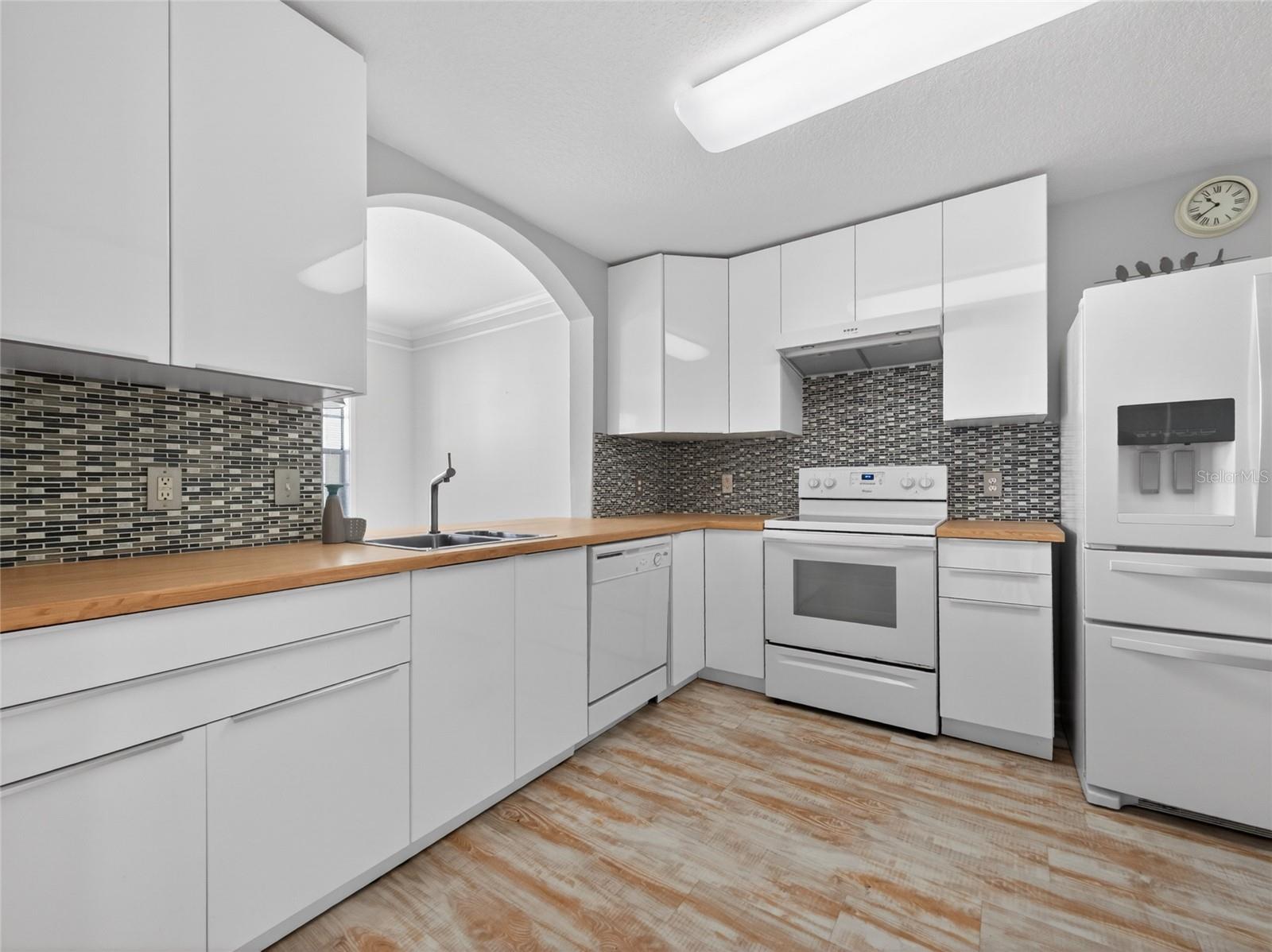 Image 15 of 34 For 238 Celebration Boulevard 238