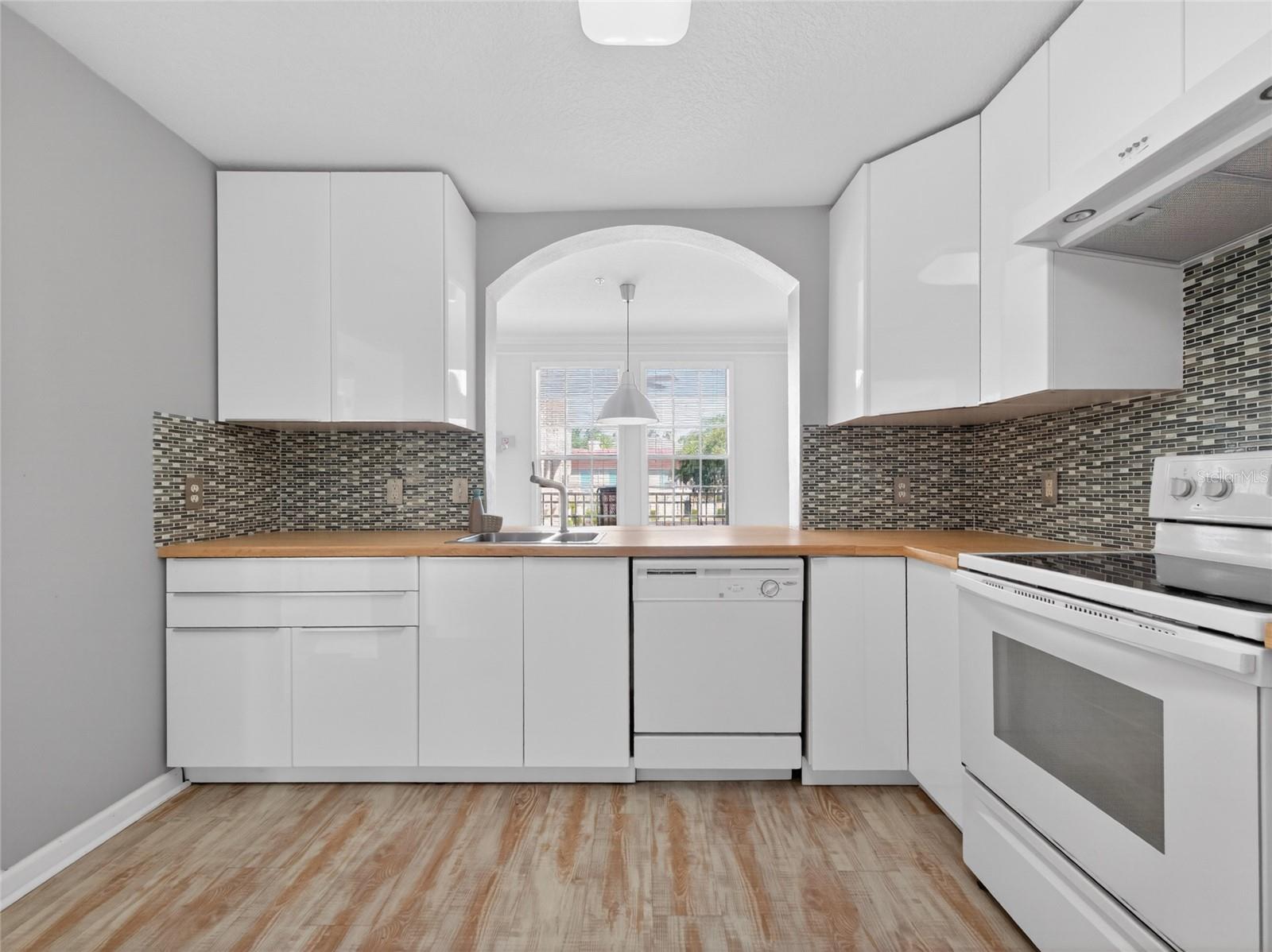 Image 16 of 34 For 238 Celebration Boulevard 238