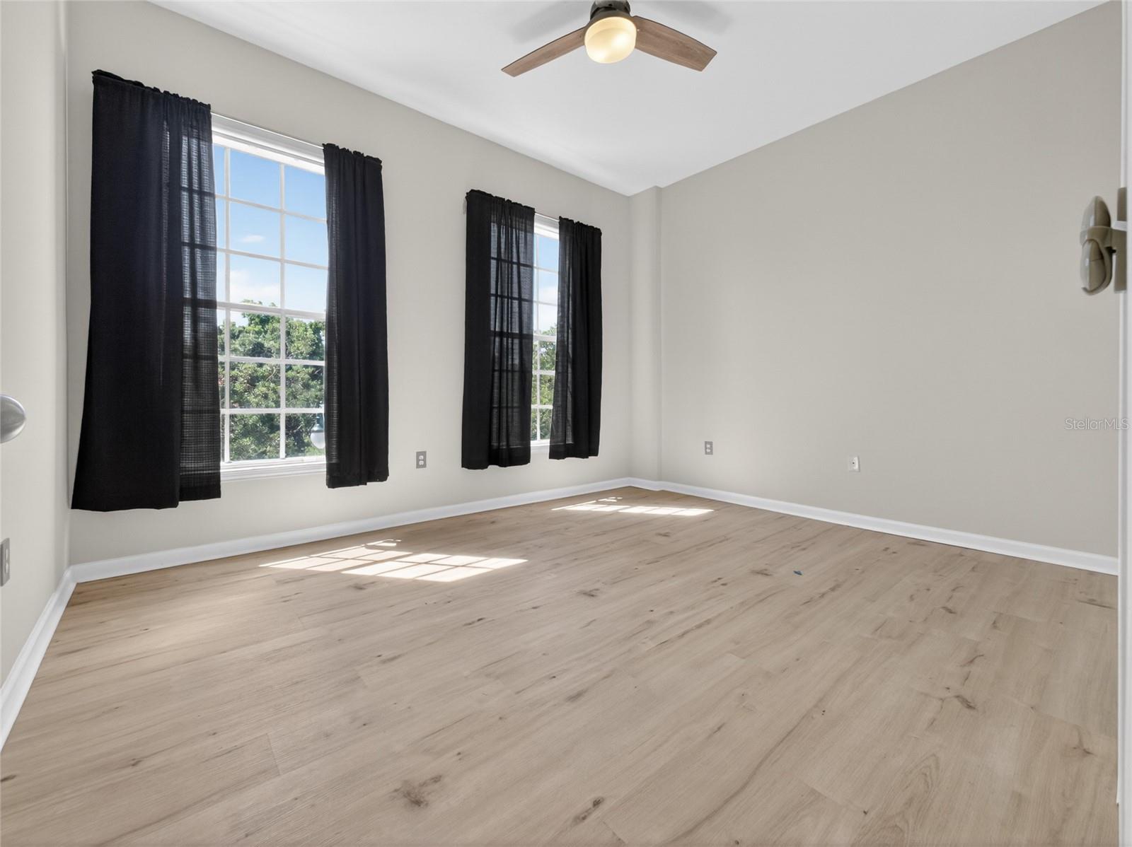 Image 20 of 34 For 238 Celebration Boulevard 238