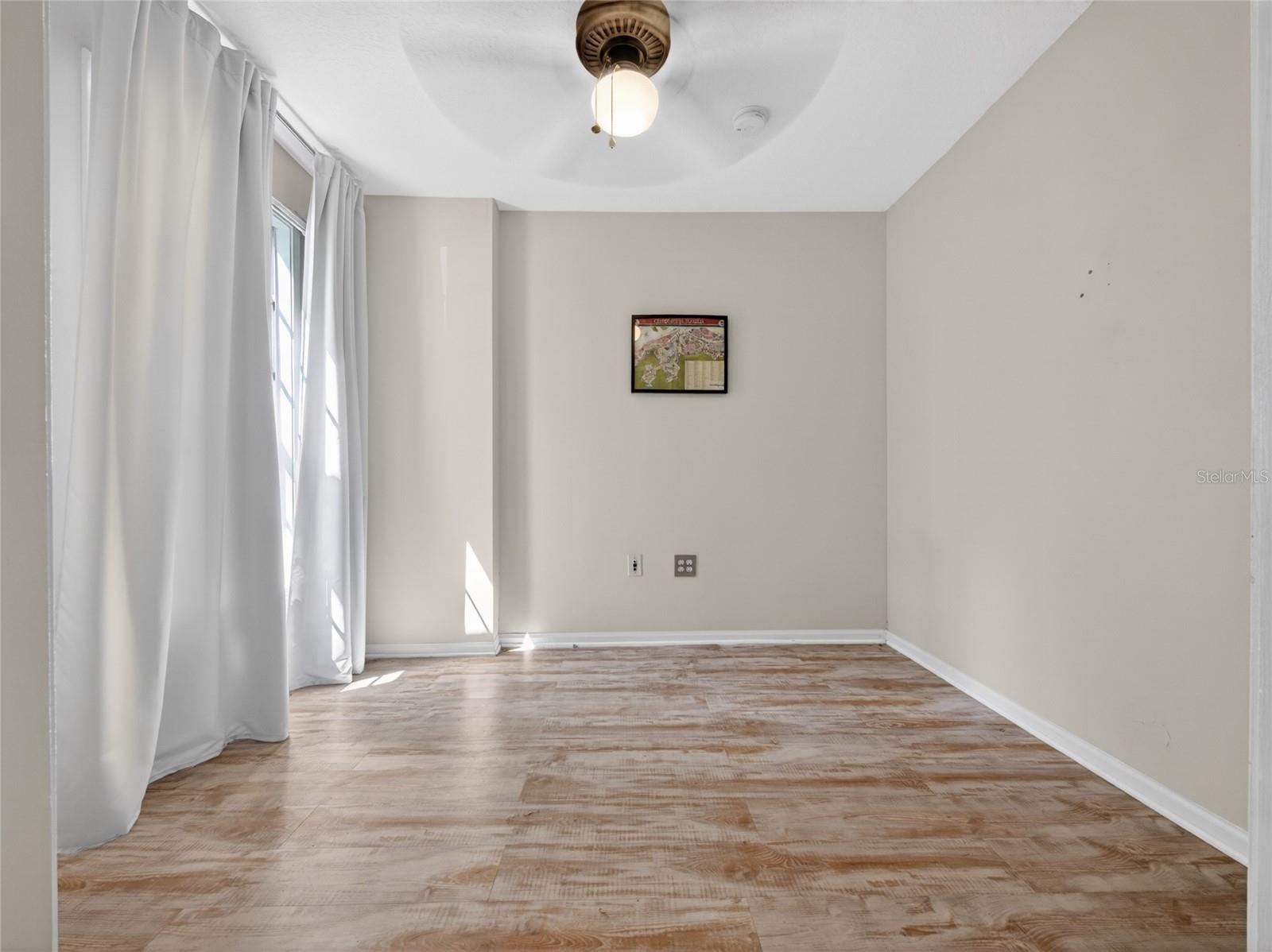 Image 4 of 34 For 238 Celebration Boulevard 238