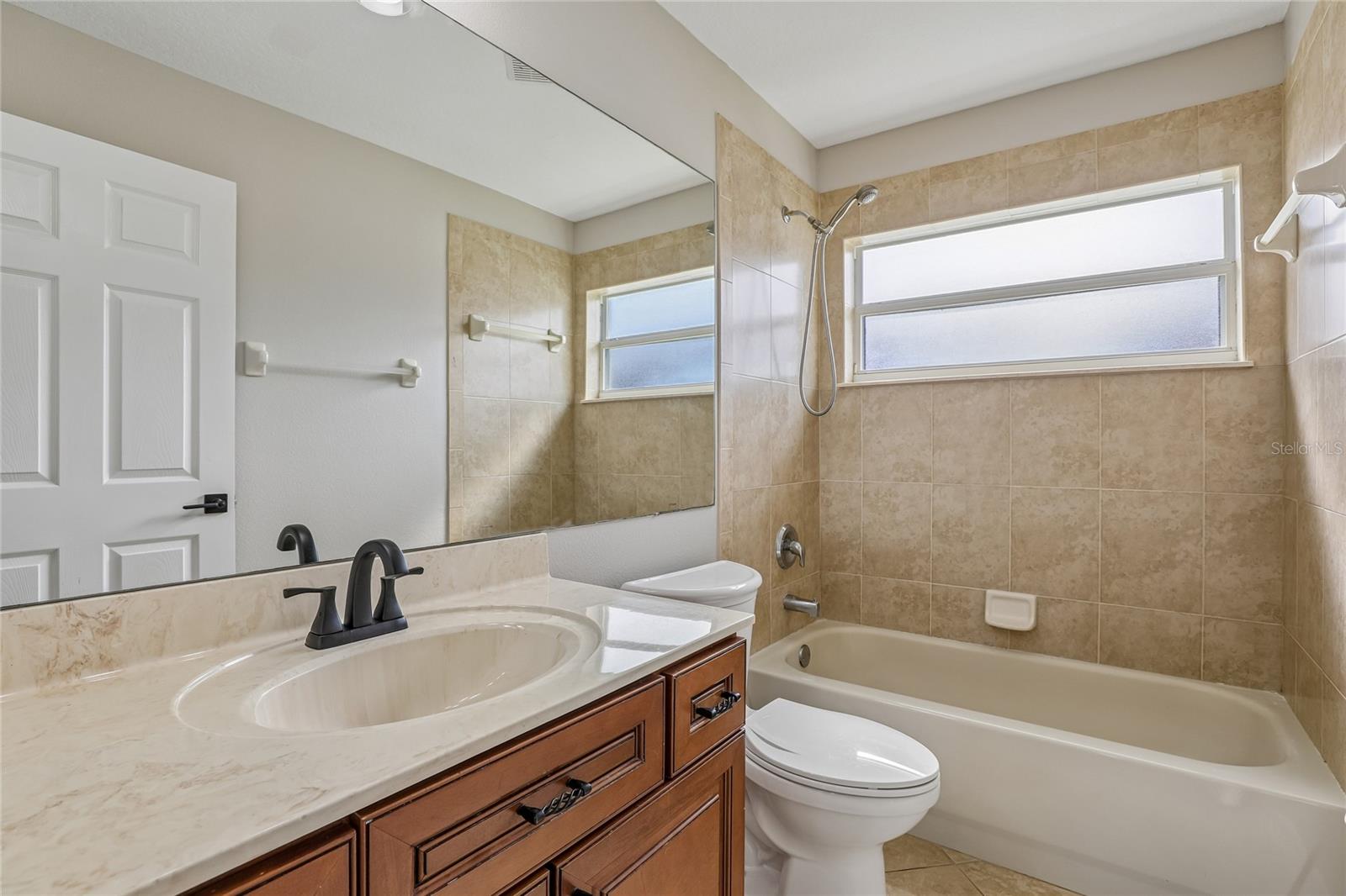Image 21 of 49 For 4612 Huron Bay Circle