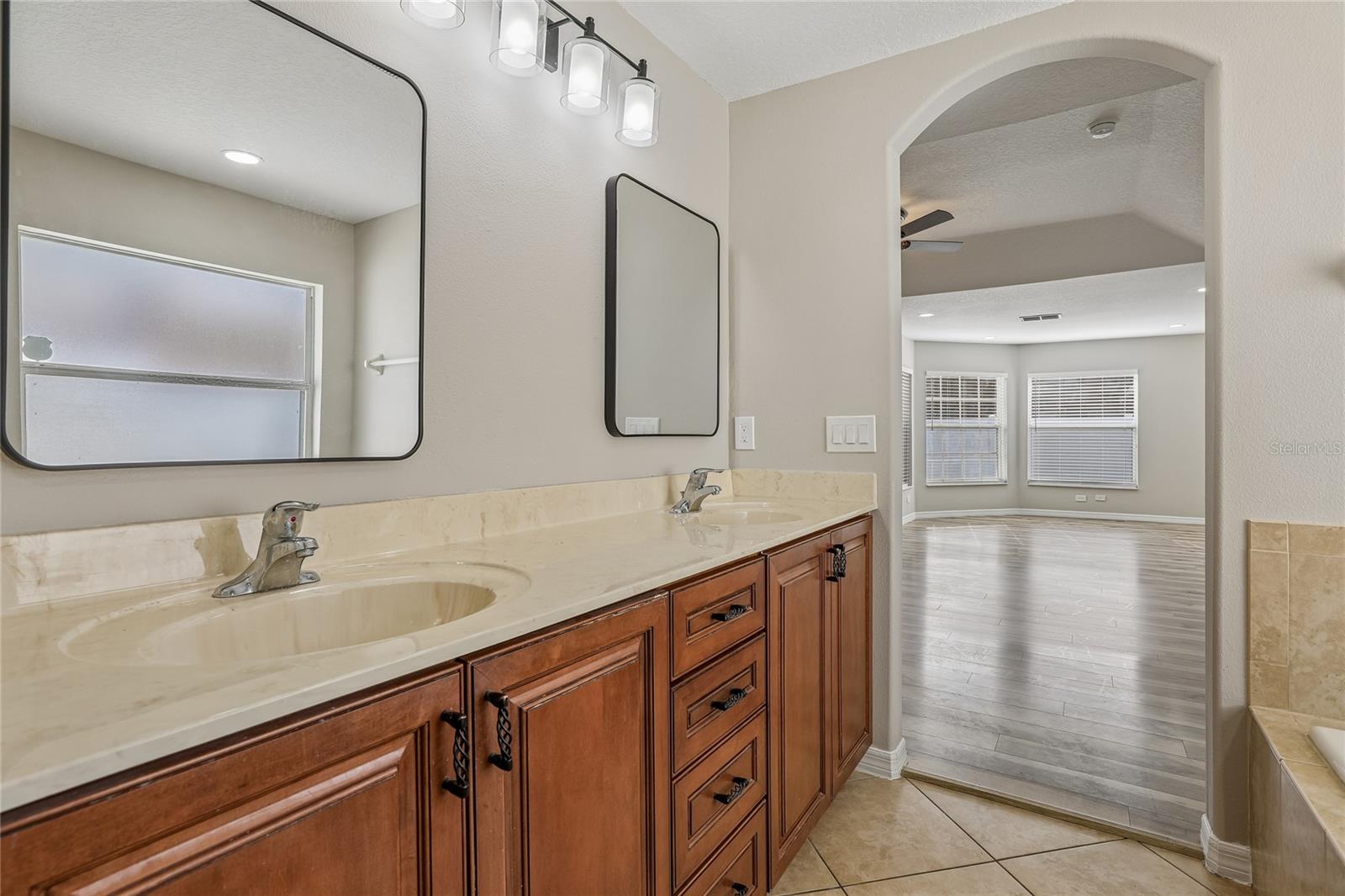 Image 33 of 49 For 4612 Huron Bay Circle