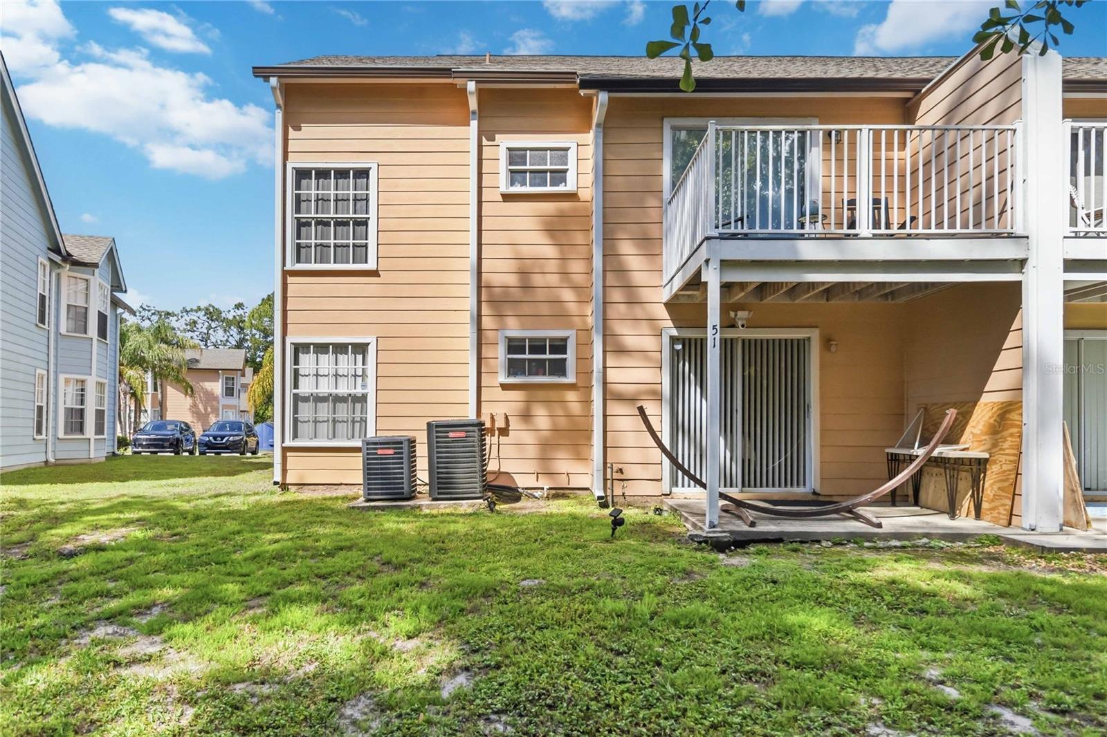 Image 31 of 40 For 2033 Royal Bay Blvd  51