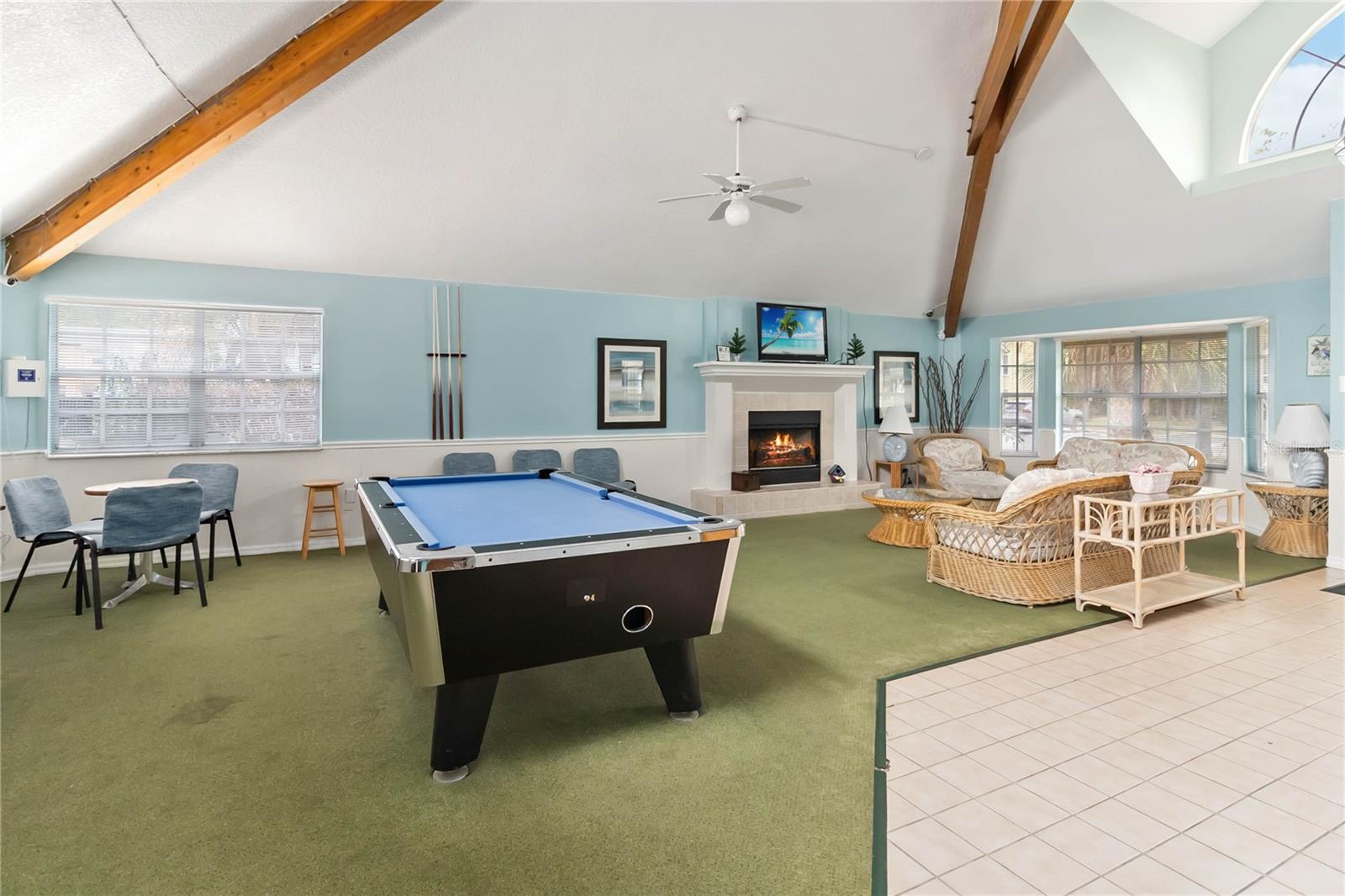 Image 34 of 40 For 2033 Royal Bay Blvd  51