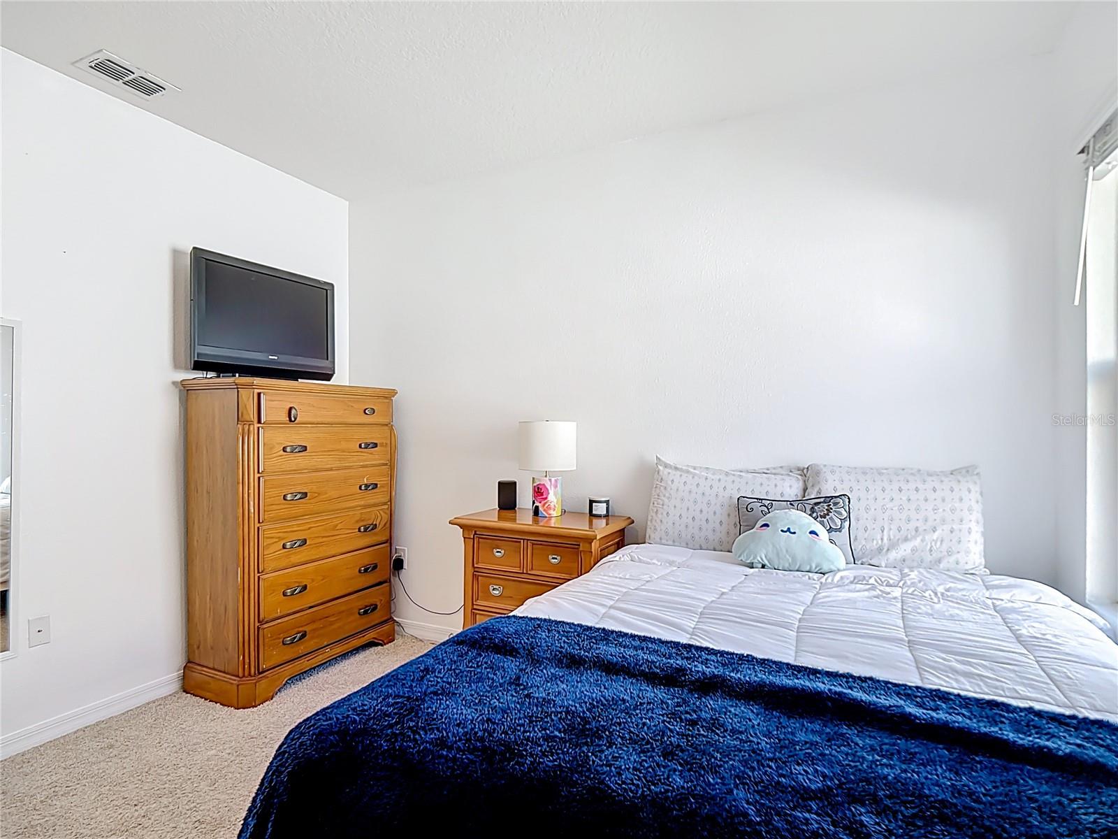 Image 16 of 31 For 241 Meadowbrook Boulevard