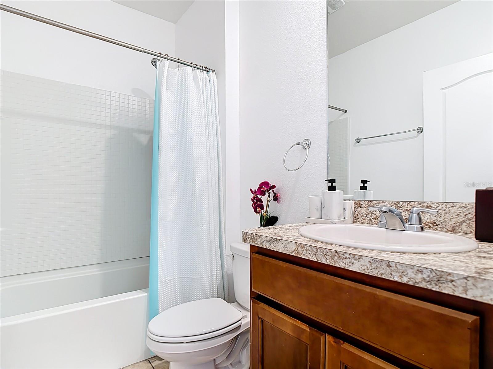 Image 17 of 31 For 241 Meadowbrook Boulevard