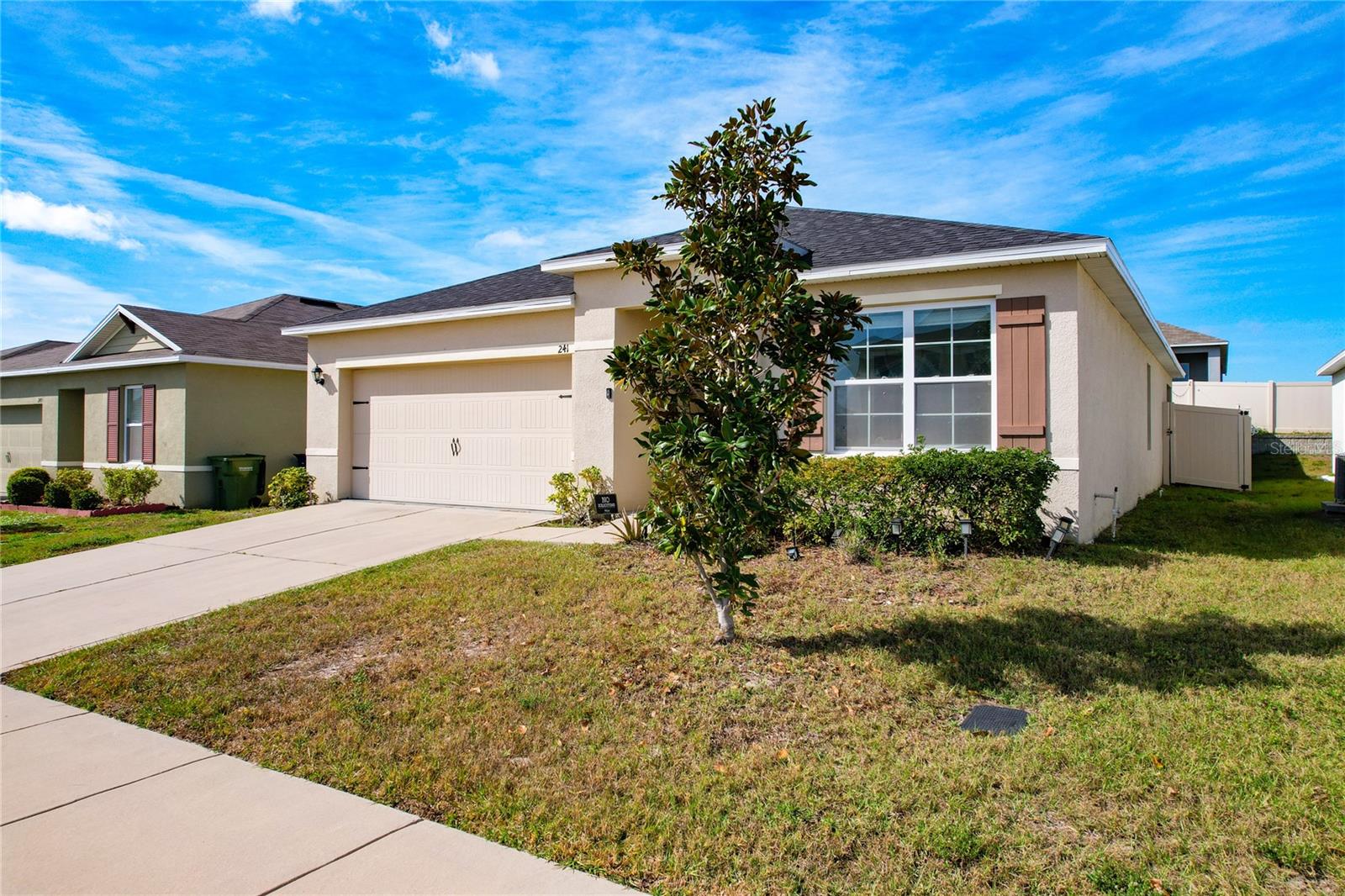 Image 3 of 31 For 241 Meadowbrook Boulevard