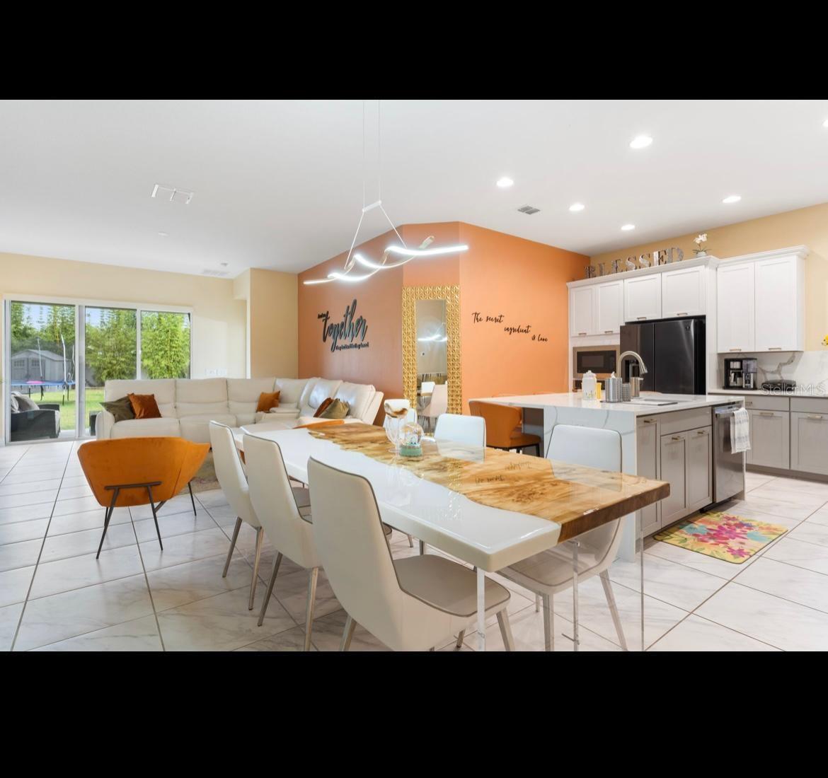 Image 11 of 33 For 5371 Jubiloso Drive