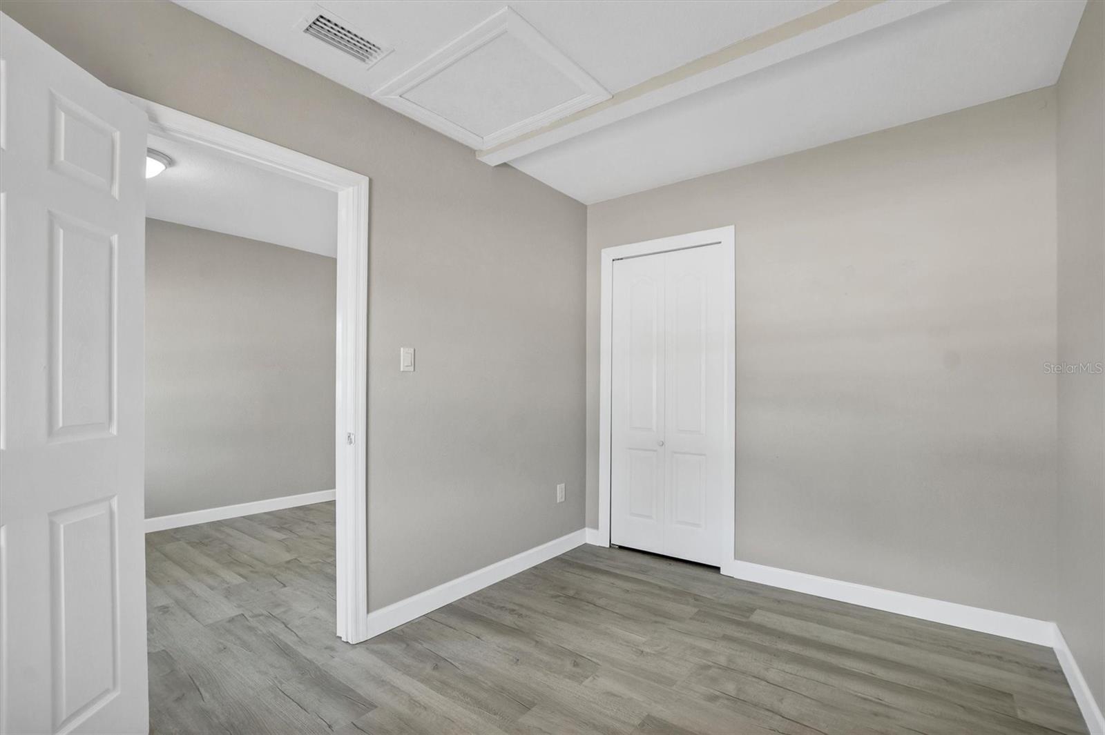 Image 13 of 21 For 209 Piney Avenue
