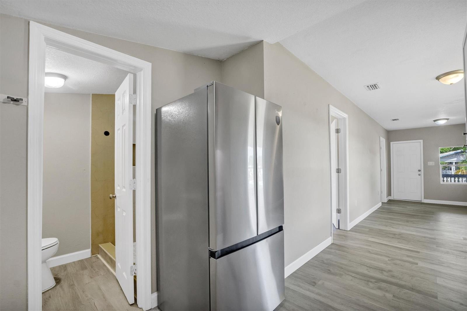 Image 8 of 21 For 209 Piney Avenue