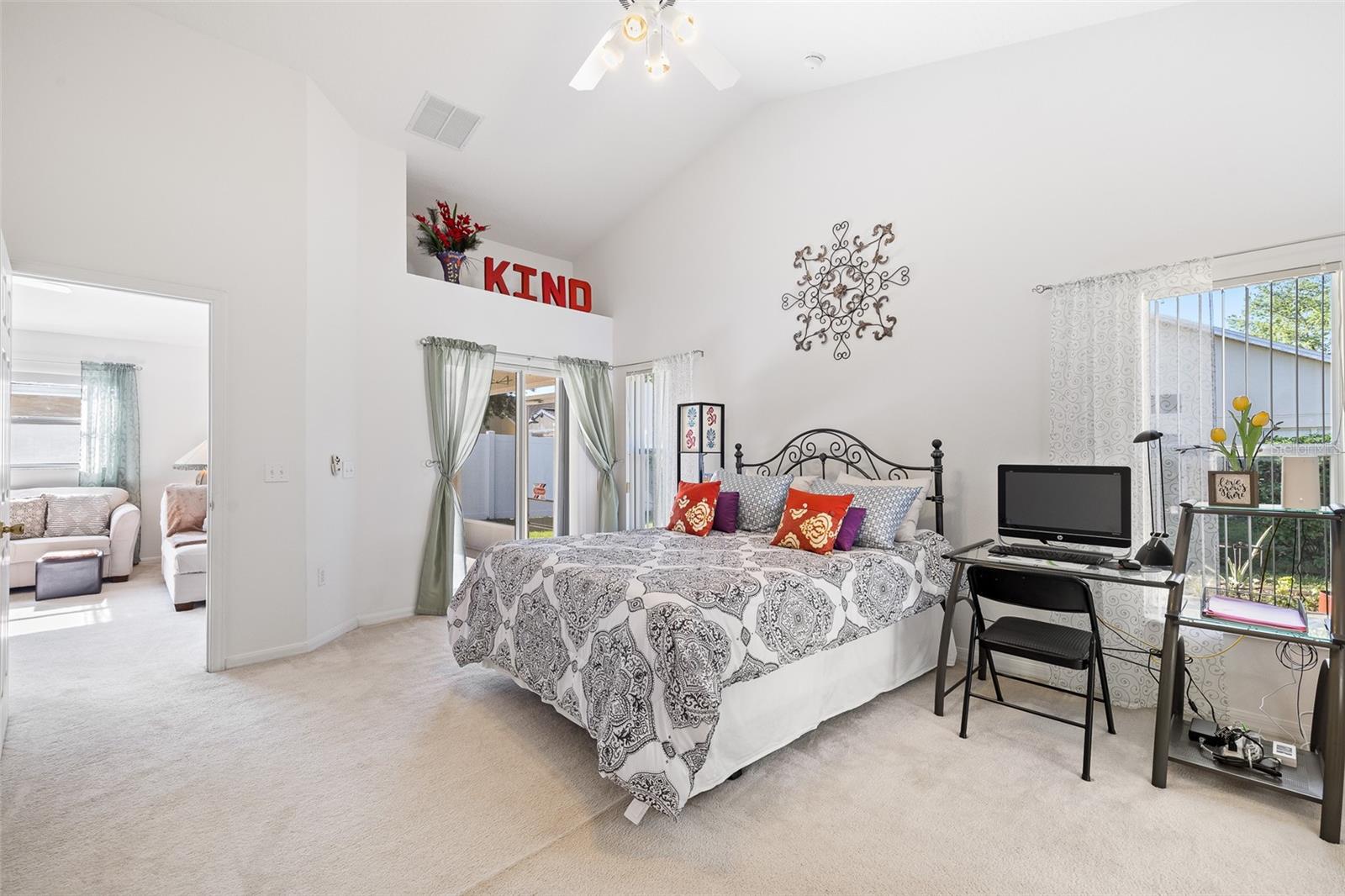 Image 12 of 47 For 2752 Barclay Lane