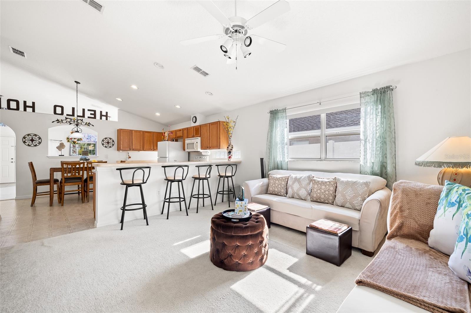 Image 17 of 47 For 2752 Barclay Lane