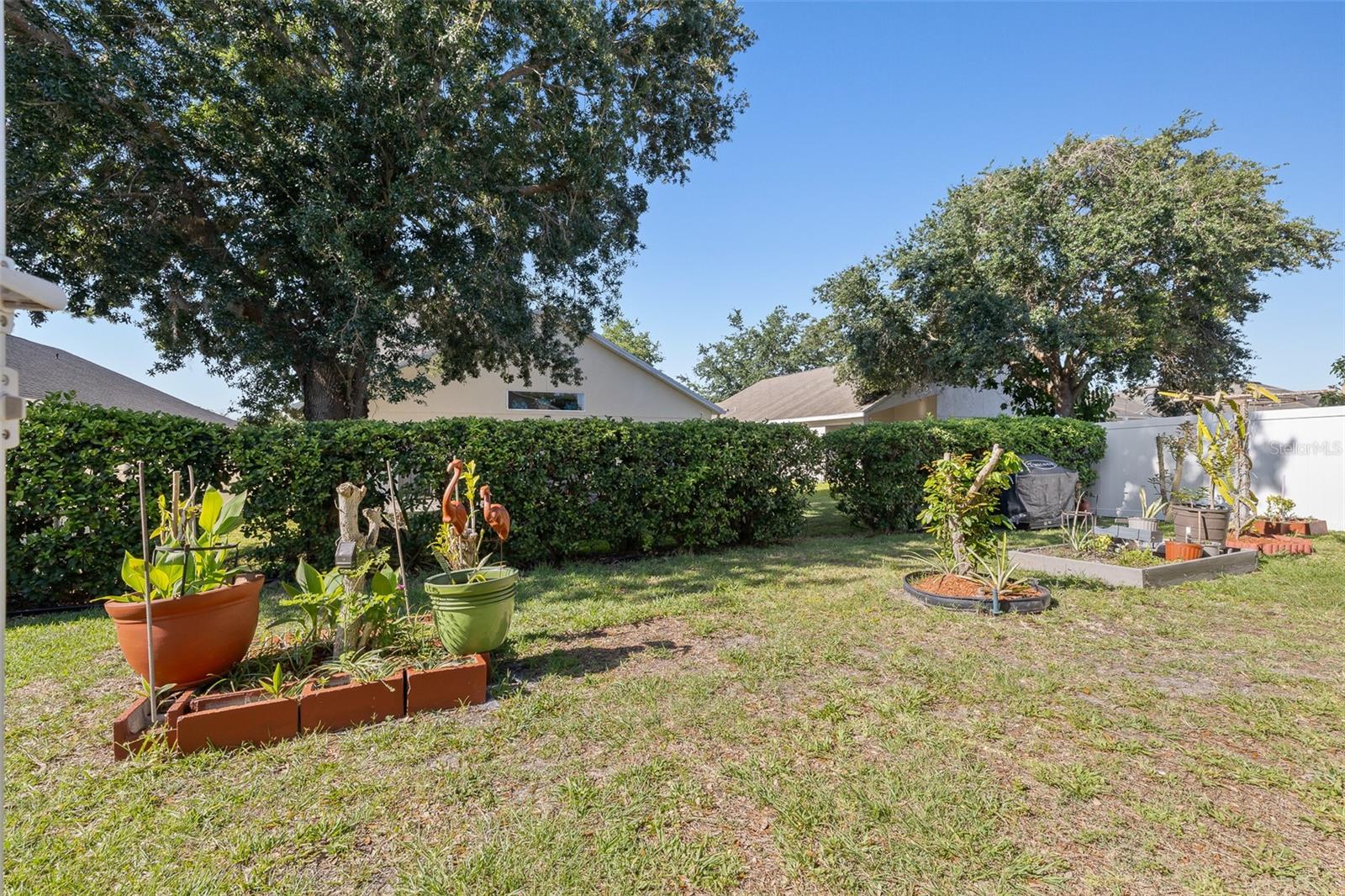Image 37 of 47 For 2752 Barclay Lane