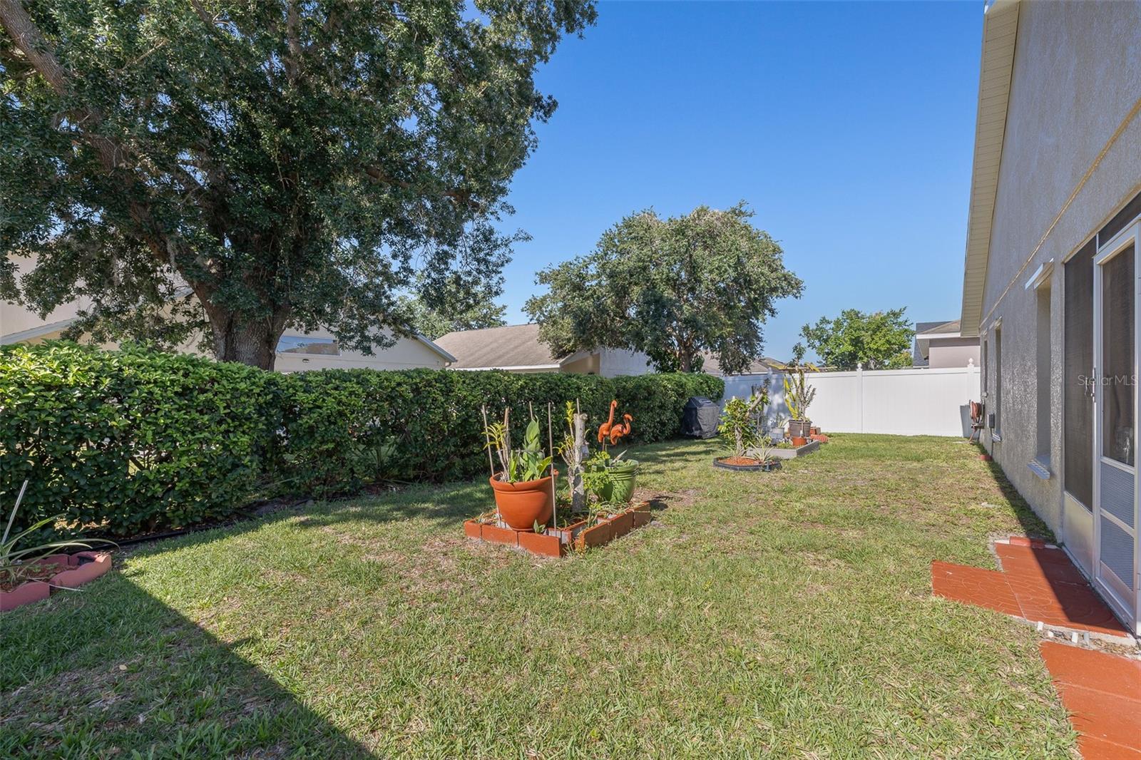 Image 38 of 47 For 2752 Barclay Lane
