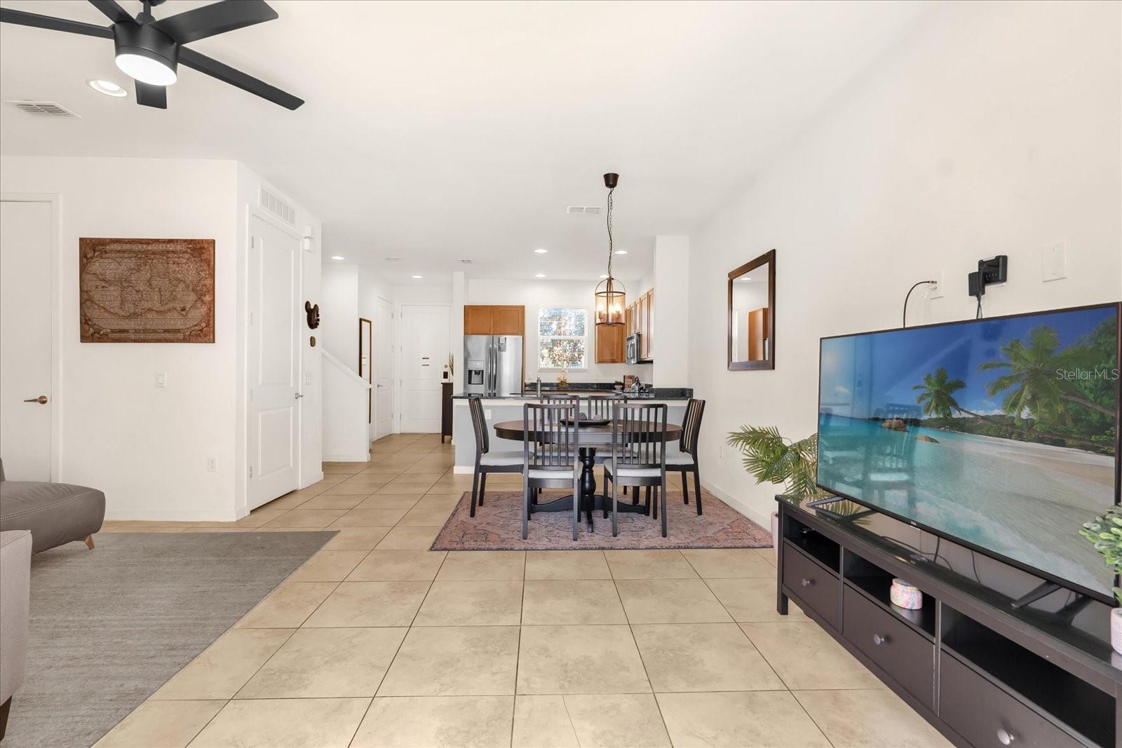 Image 11 of 53 For 2665 Triumph Way