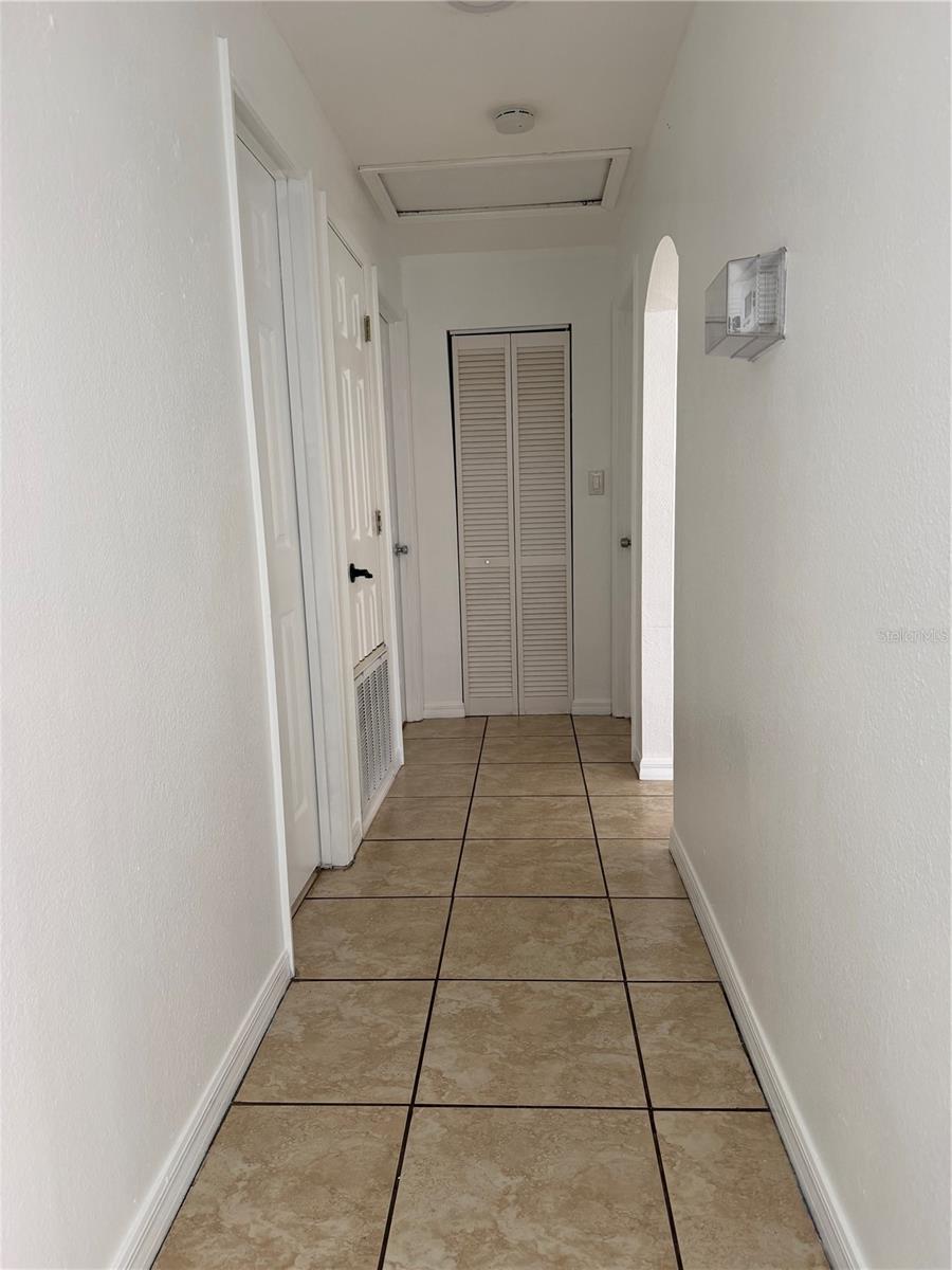 Image 4 of 24 For 101 Gardenia Road