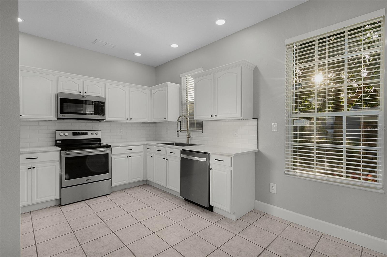 Image 12 of 41 For 3234 River Branch Circle