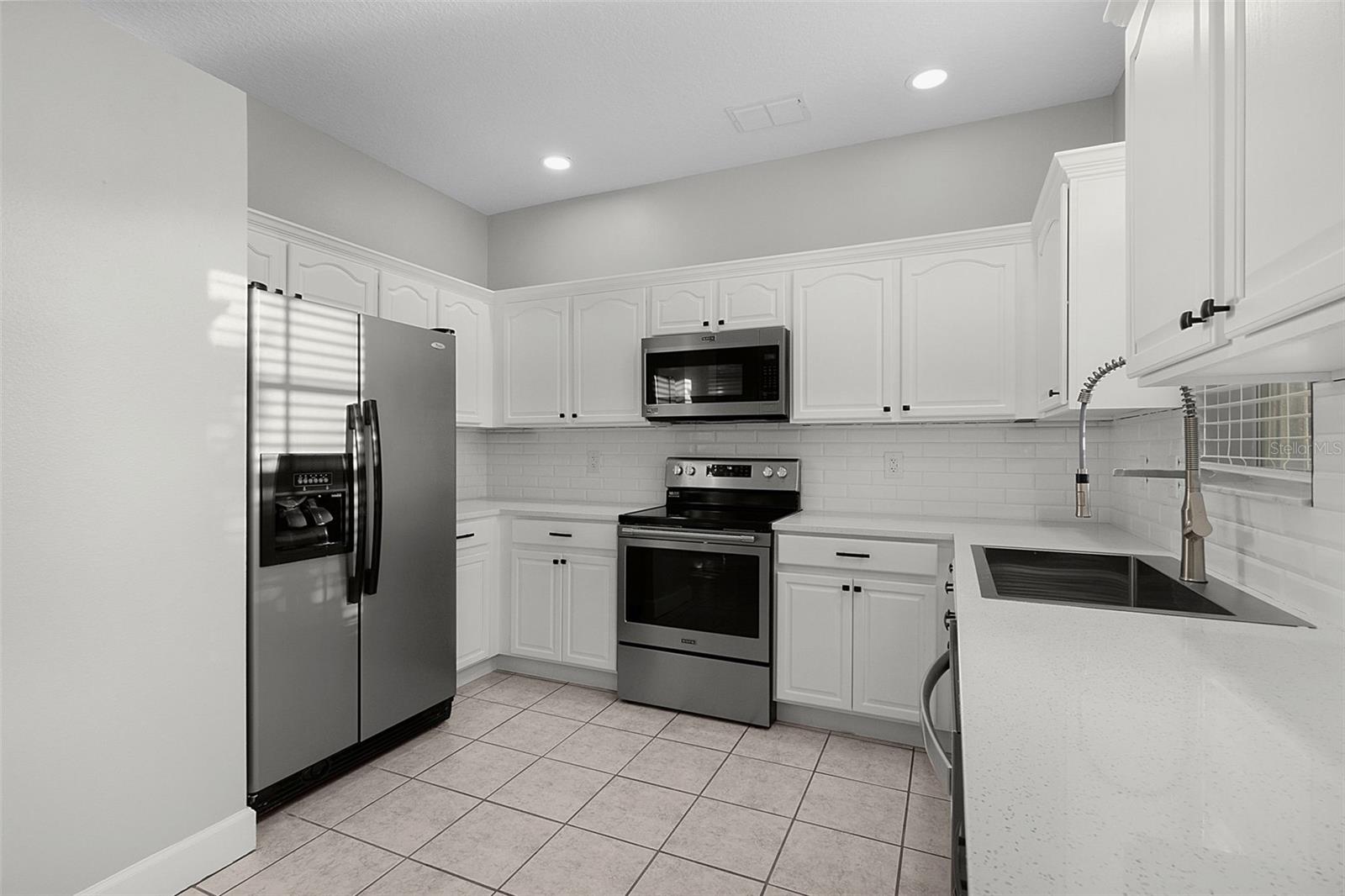Image 14 of 41 For 3234 River Branch Circle