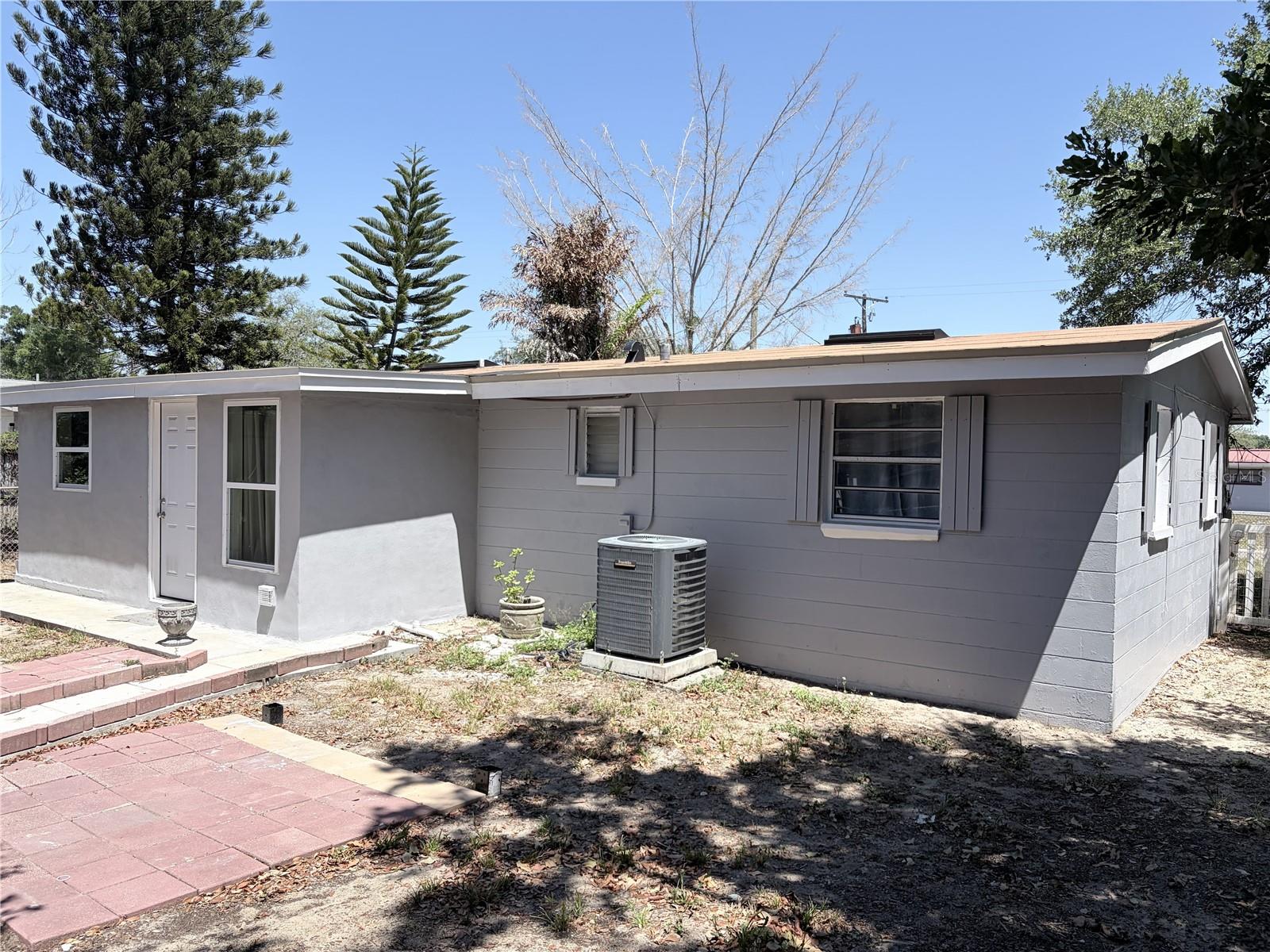 Image 3 of 15 For 7207 Cayuga Street