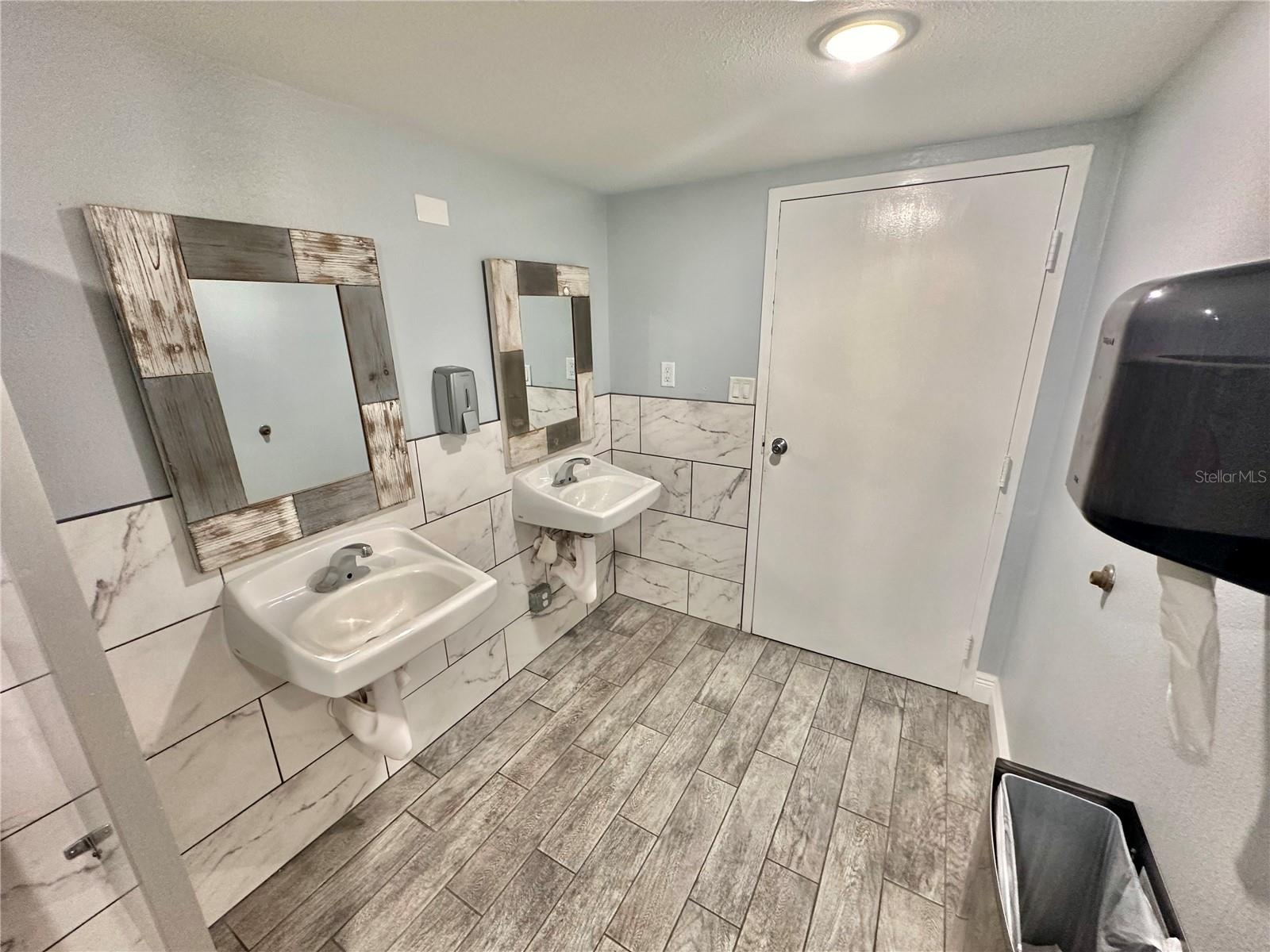 Image 48 of 80 For 6009 Sea Ranch Drive 108
